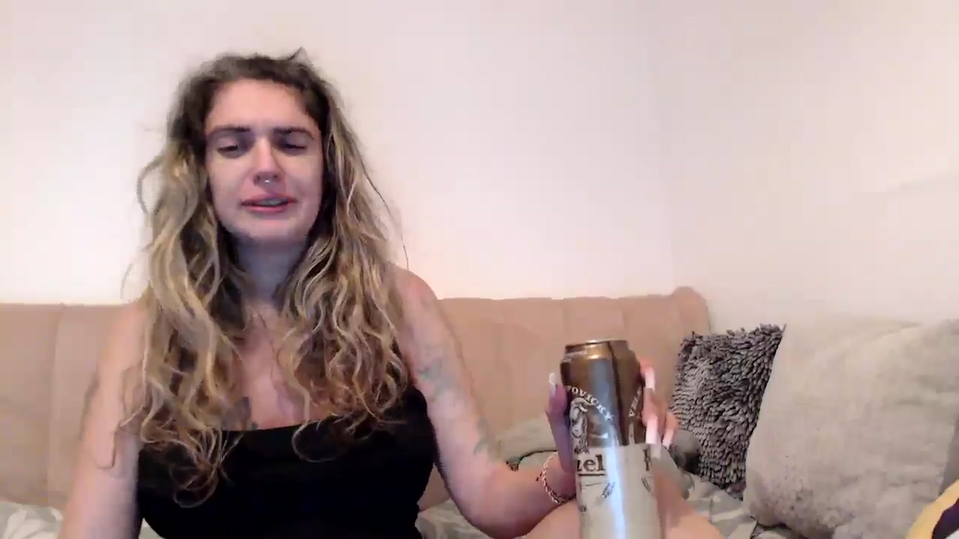 Gallery image thumbnail from MissDivinna's myfreecams stream on, 08/27/2025, 02:12 image 7 of 20