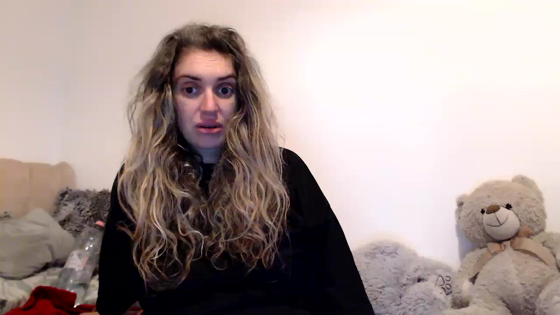 Gallery image thumbnail from MissDivinna's myfreecams stream on, 08/28/2025, 03:05 image 19 of 20
