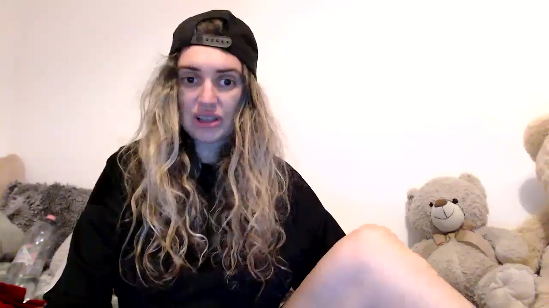 Gallery image thumbnail from MissDivinna's myfreecams stream on, 08/28/2025, 03:05 image 5 of 20