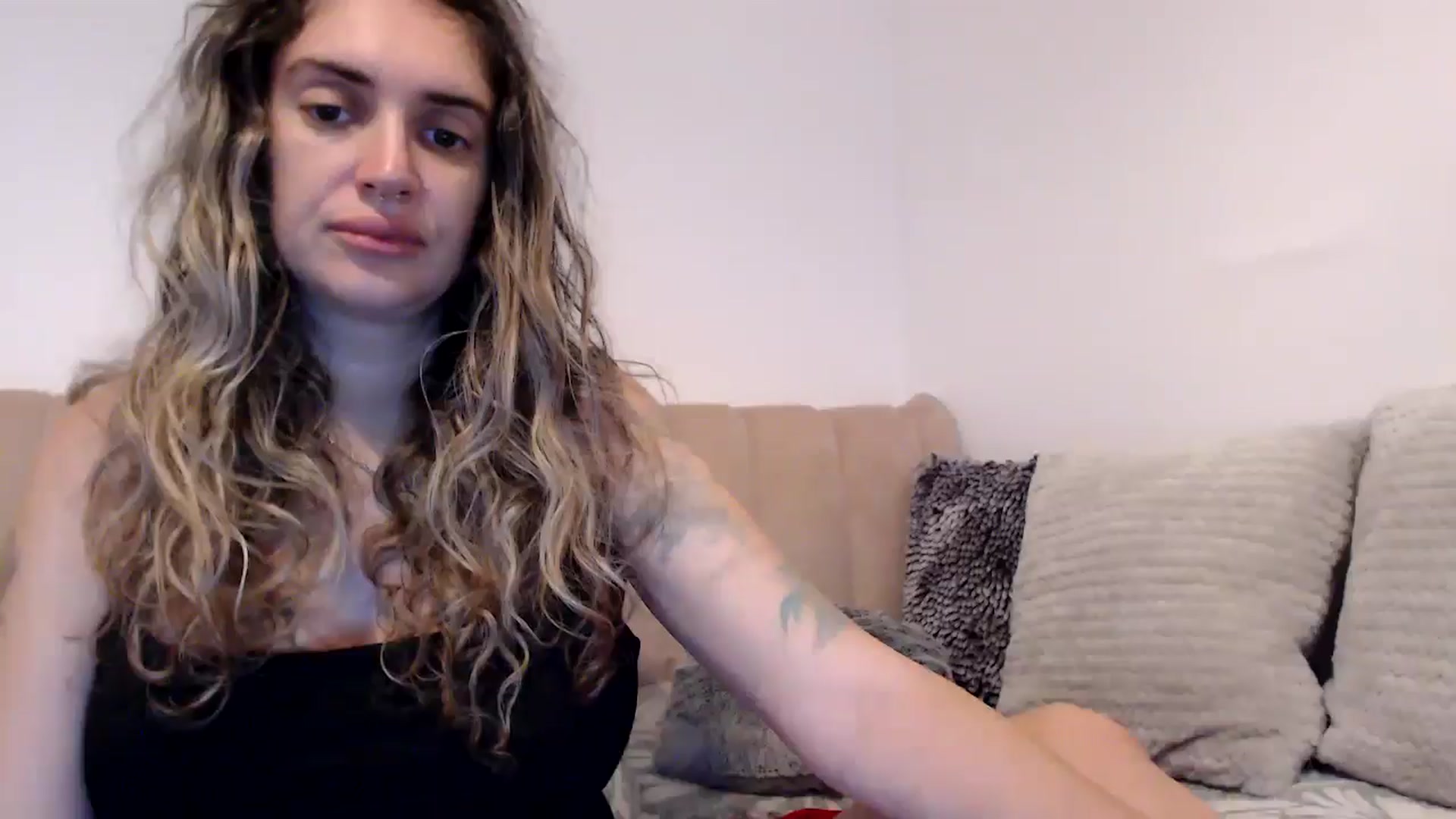 Gallery image thumbnail from MissDivinna's myfreecams stream on, 08/29/2025, 23:06 image 6 of 20