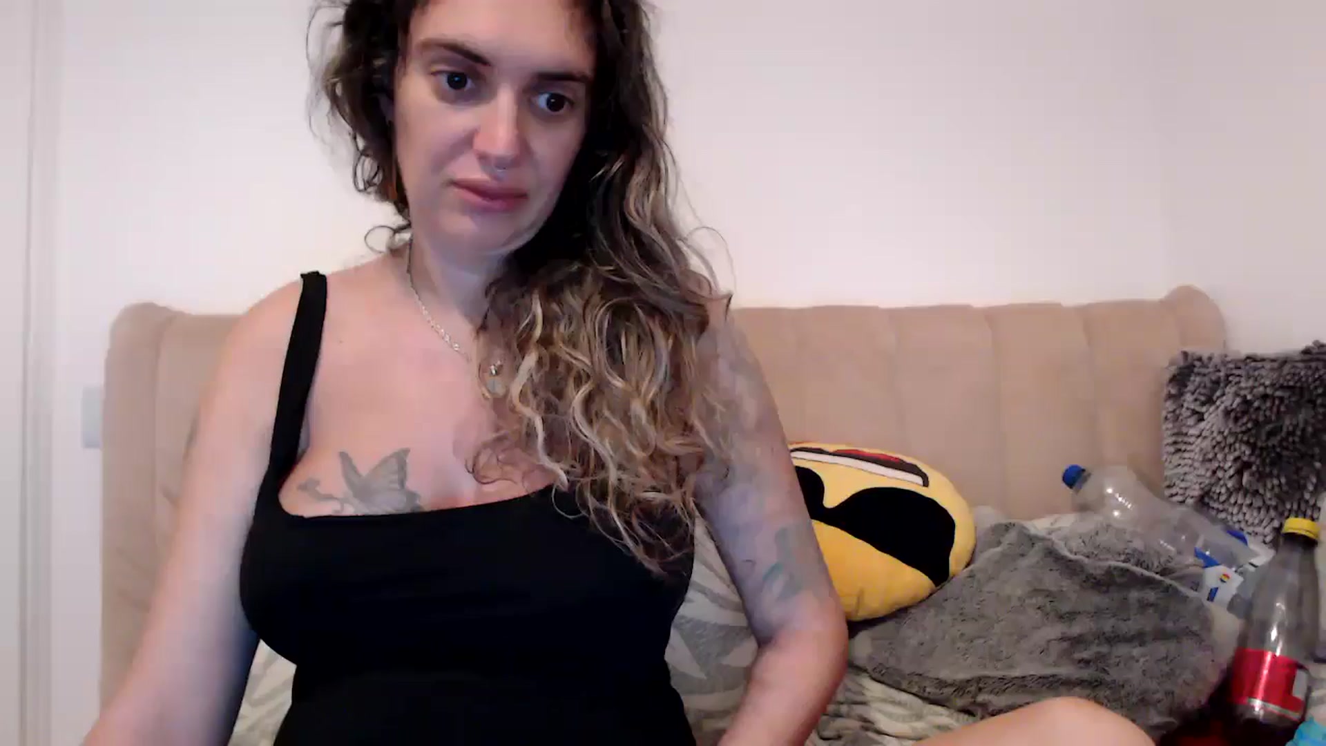Gallery image thumbnail from MissDivinna's myfreecams stream on, 08/31/2025, 03:46 image 5 of 20
