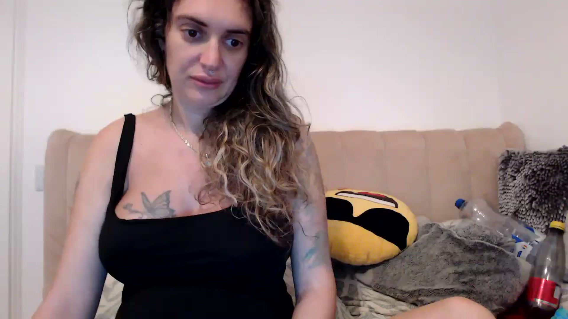 Gallery image thumbnail from MissDivinna's myfreecams stream on, 08/31/2025, 03:46 image 3 of 20
