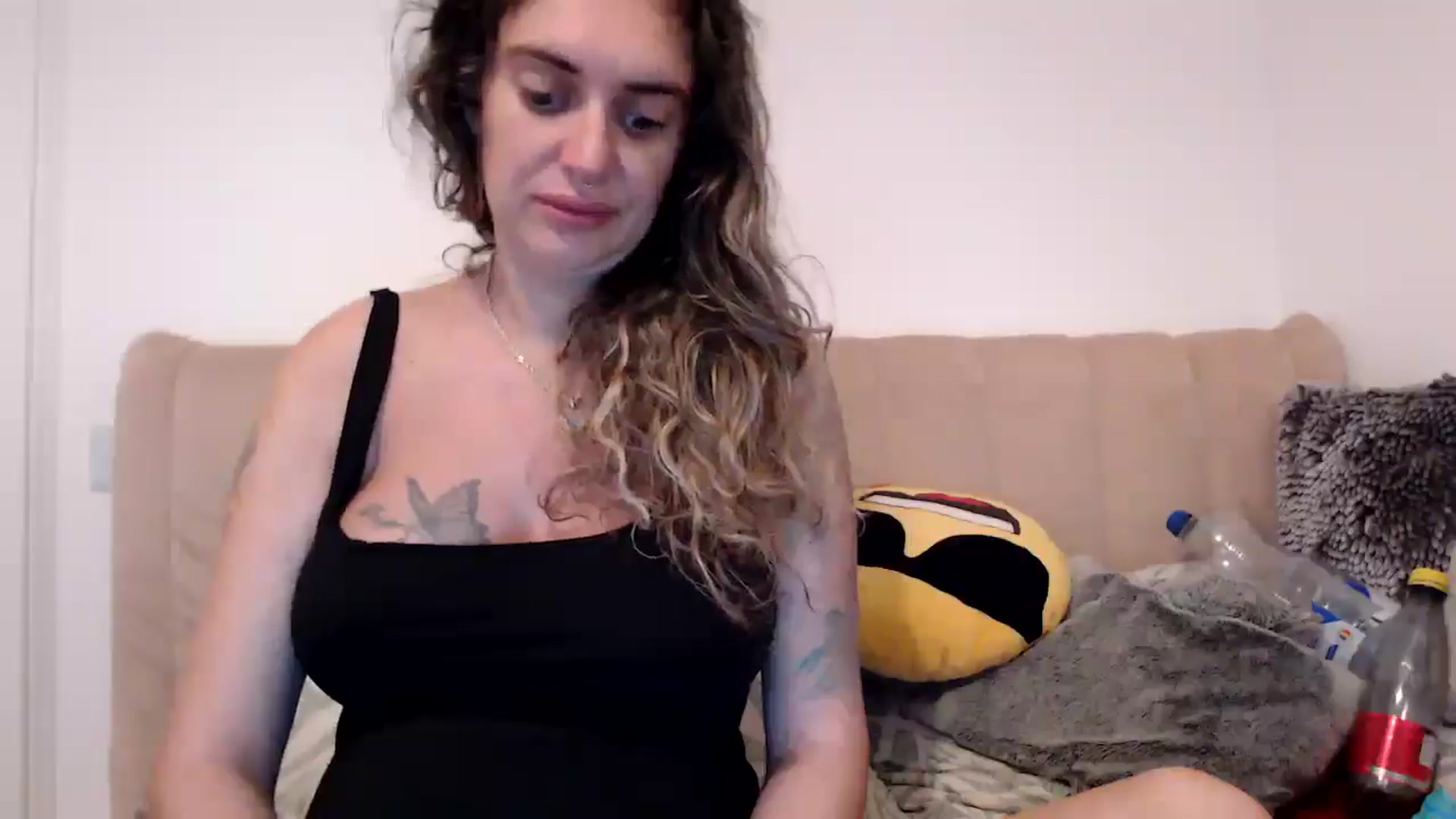 Gallery image thumbnail from MissDivinna's myfreecams stream on, 08/31/2025, 03:46 image 4 of 20