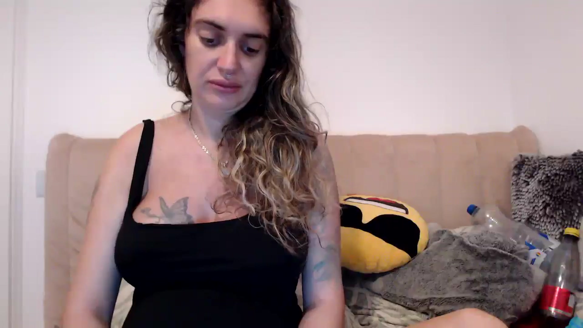 Gallery image thumbnail from MissDivinna's myfreecams stream on, 08/31/2025, 03:46 image 8 of 20