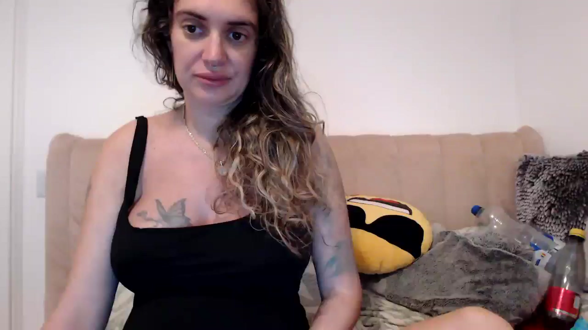 Gallery image thumbnail from MissDivinna's myfreecams stream on, 08/31/2025, 03:46 image 1 of 20