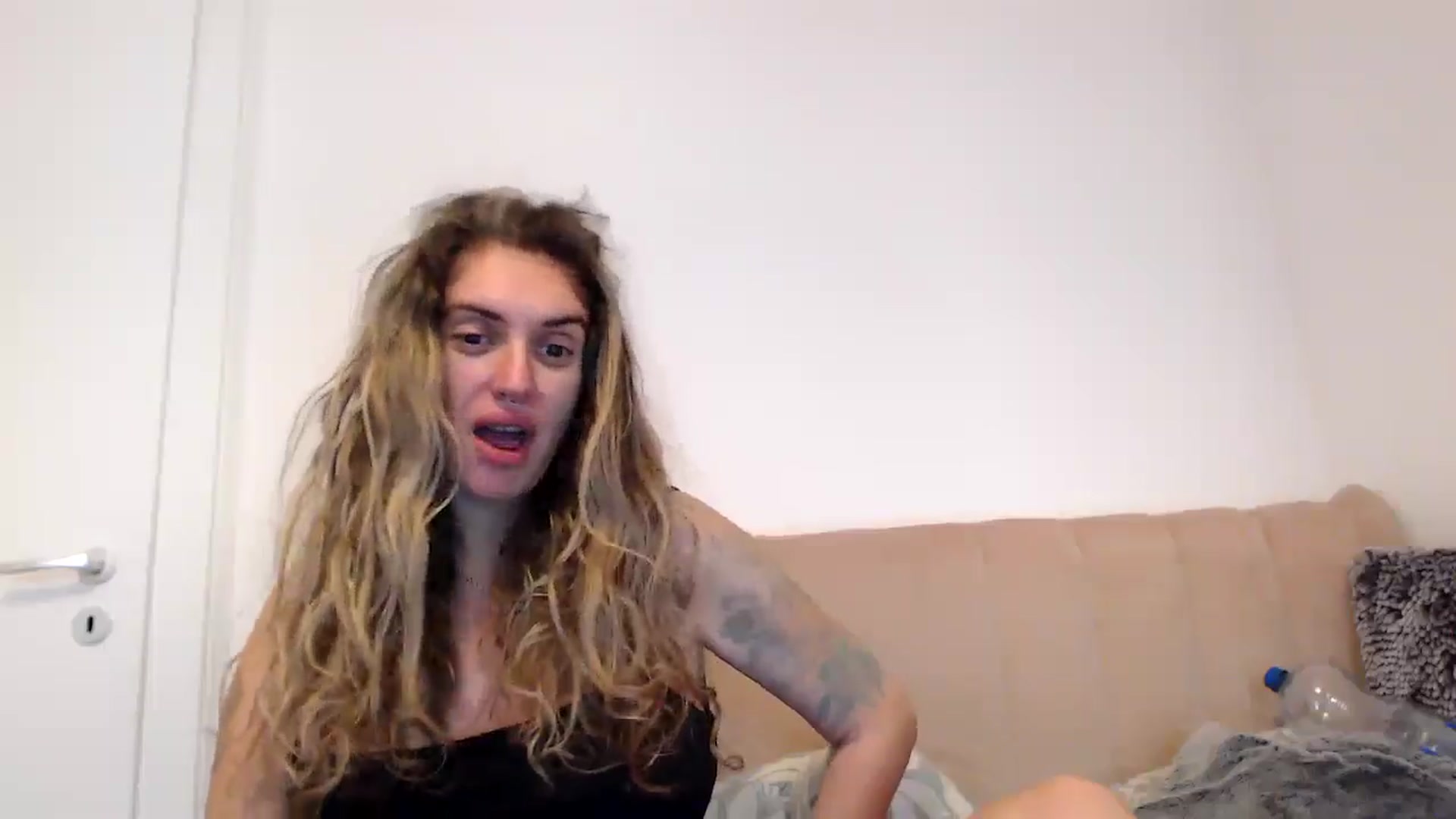 Gallery image thumbnail from MissDivinna's myfreecams stream on, 08/31/2025, 05:39 image 15 of 20