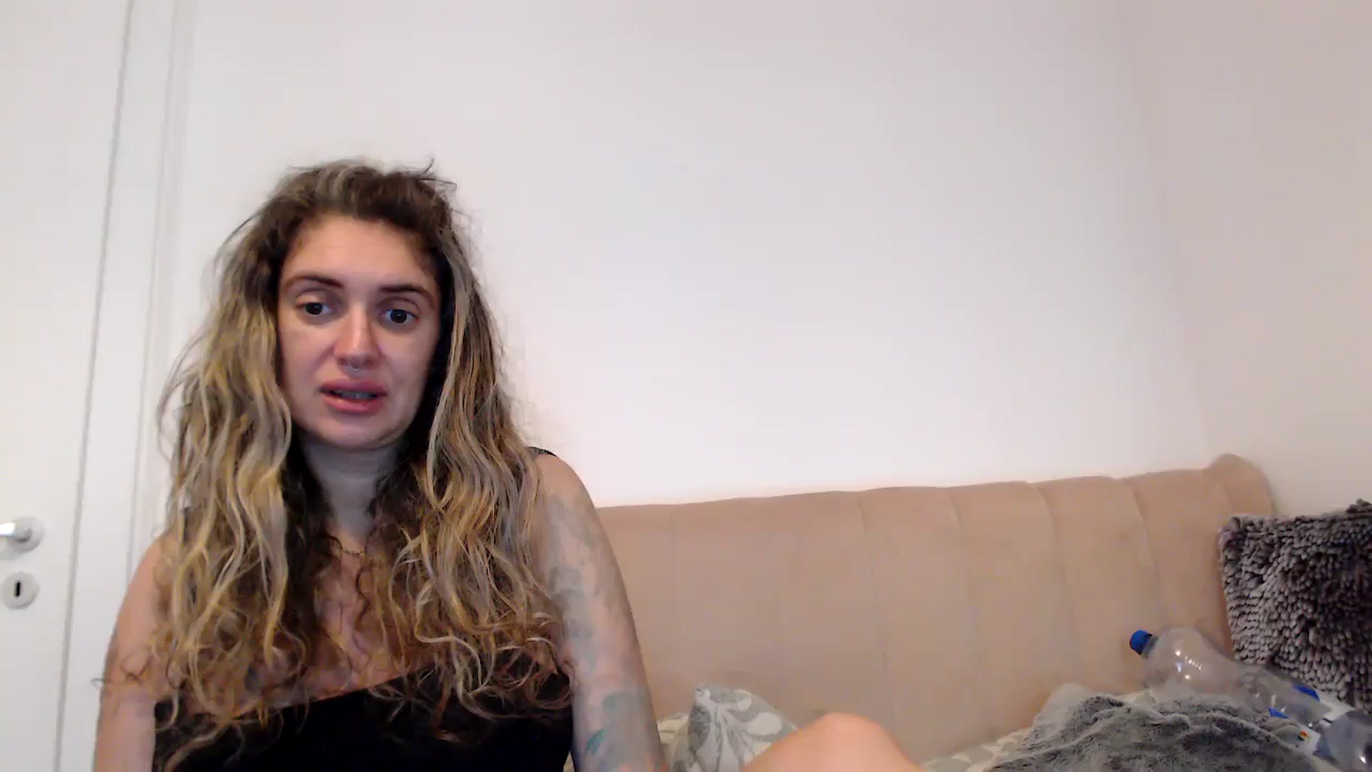 Gallery image thumbnail from MissDivinna's myfreecams stream on, 08/31/2025, 05:39 image 13 of 20