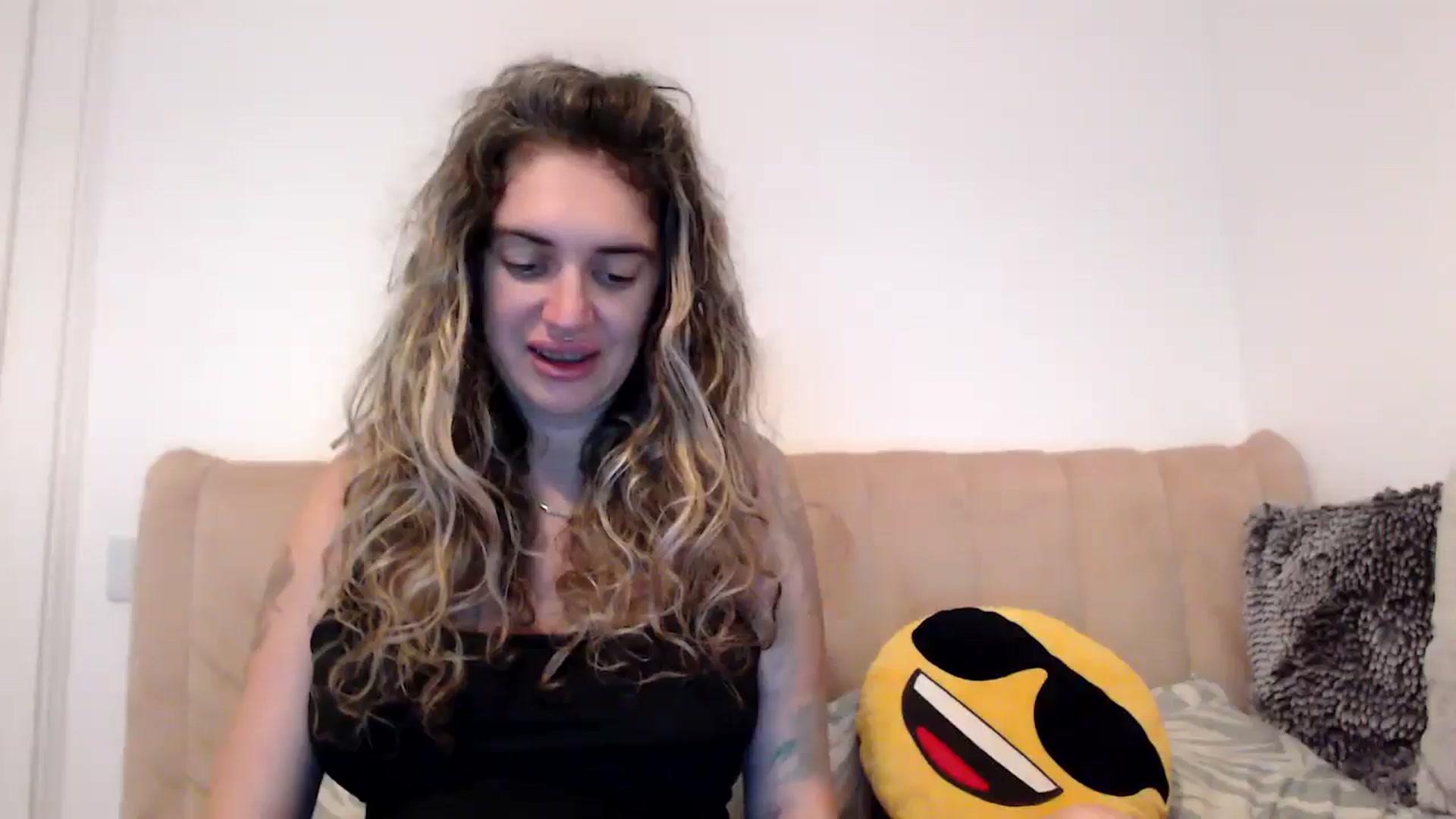 Gallery image thumbnail from MissDivinna's myfreecams stream on, 08/31/2025, 21:59 image 12 of 20