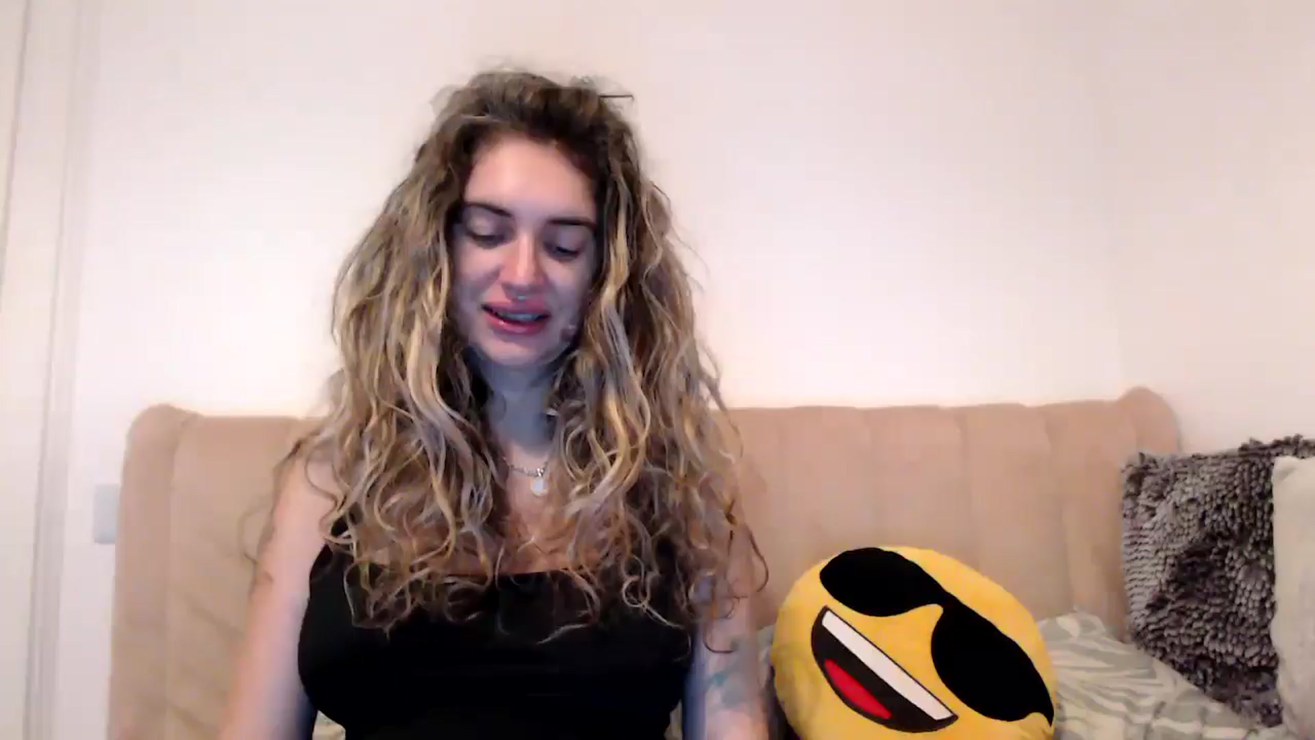 Gallery image thumbnail from MissDivinna's myfreecams stream on, 08/31/2025, 21:59 image 15 of 20