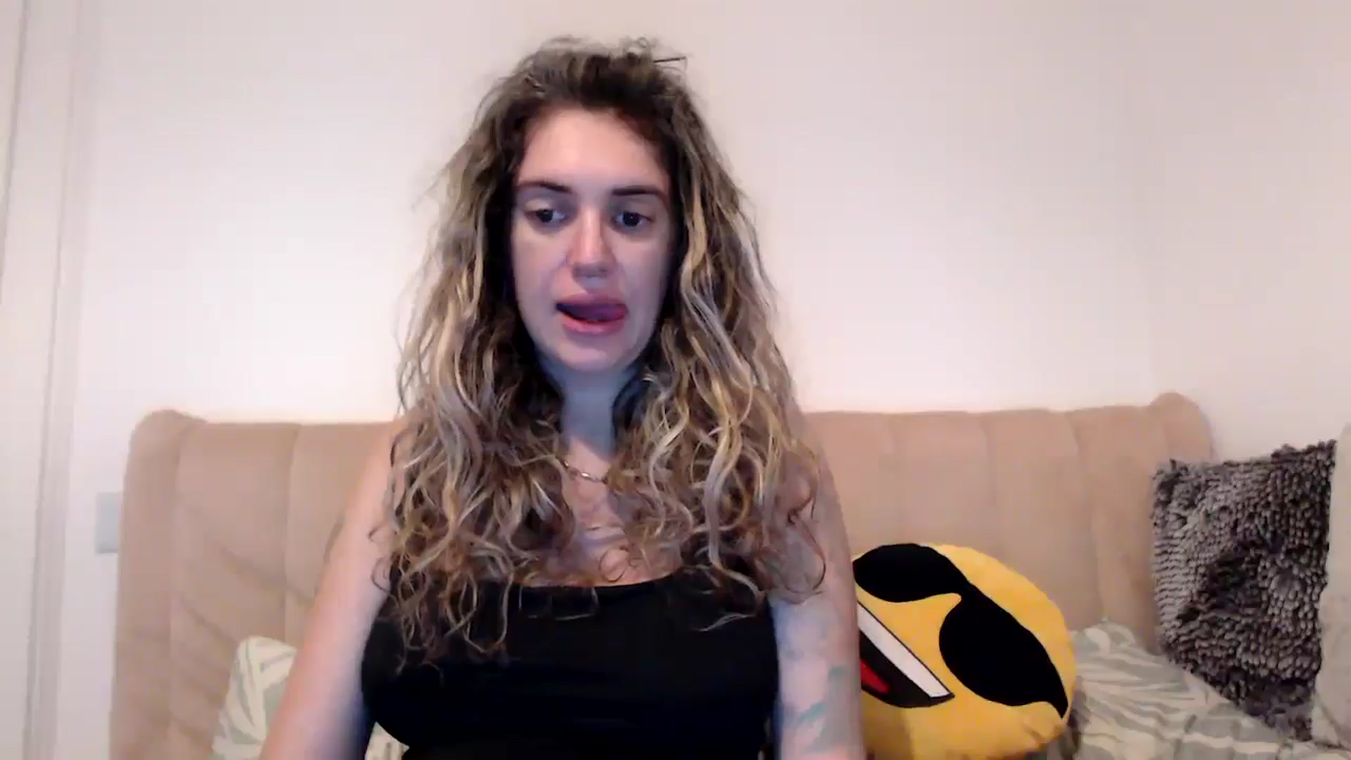 Gallery image thumbnail from MissDivinna's myfreecams stream on, 08/31/2025, 21:59 image 2 of 20
