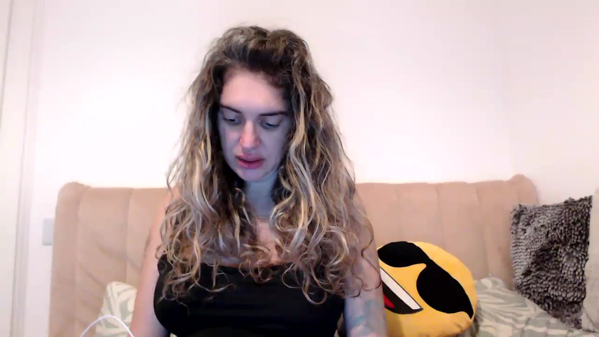 Gallery image thumbnail from MissDivinna's myfreecams stream on, 08/31/2025, 21:59 image 7 of 20