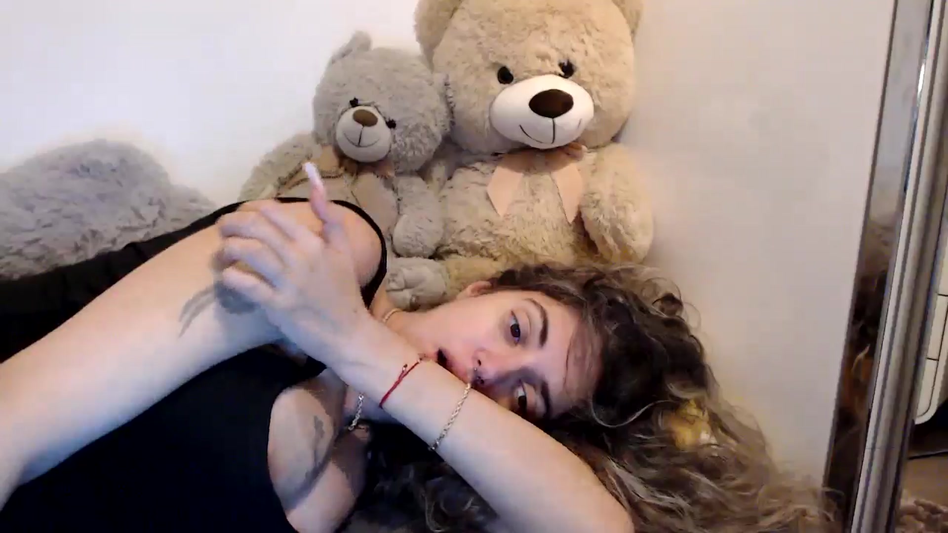 Gallery image thumbnail from MissDivinna's myfreecams stream on, 09/02/2025, 24:09 image 13 of 20