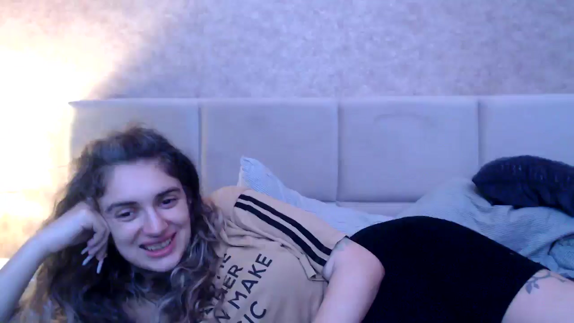 Gallery image thumbnail from MissDivinna's myfreecams stream on, 09/12/2025, 03:24 image 8 of 20