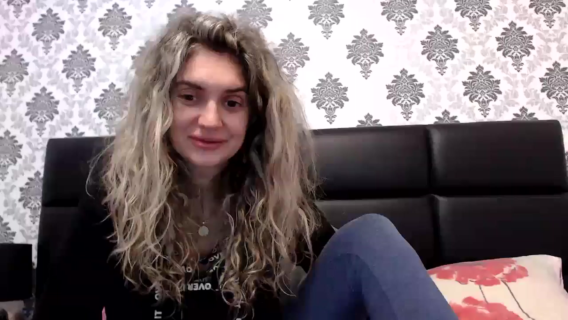 Gallery image thumbnail from MissDivinna's myfreecams stream on, 09/25/2025, 02:47 image 12 of 20