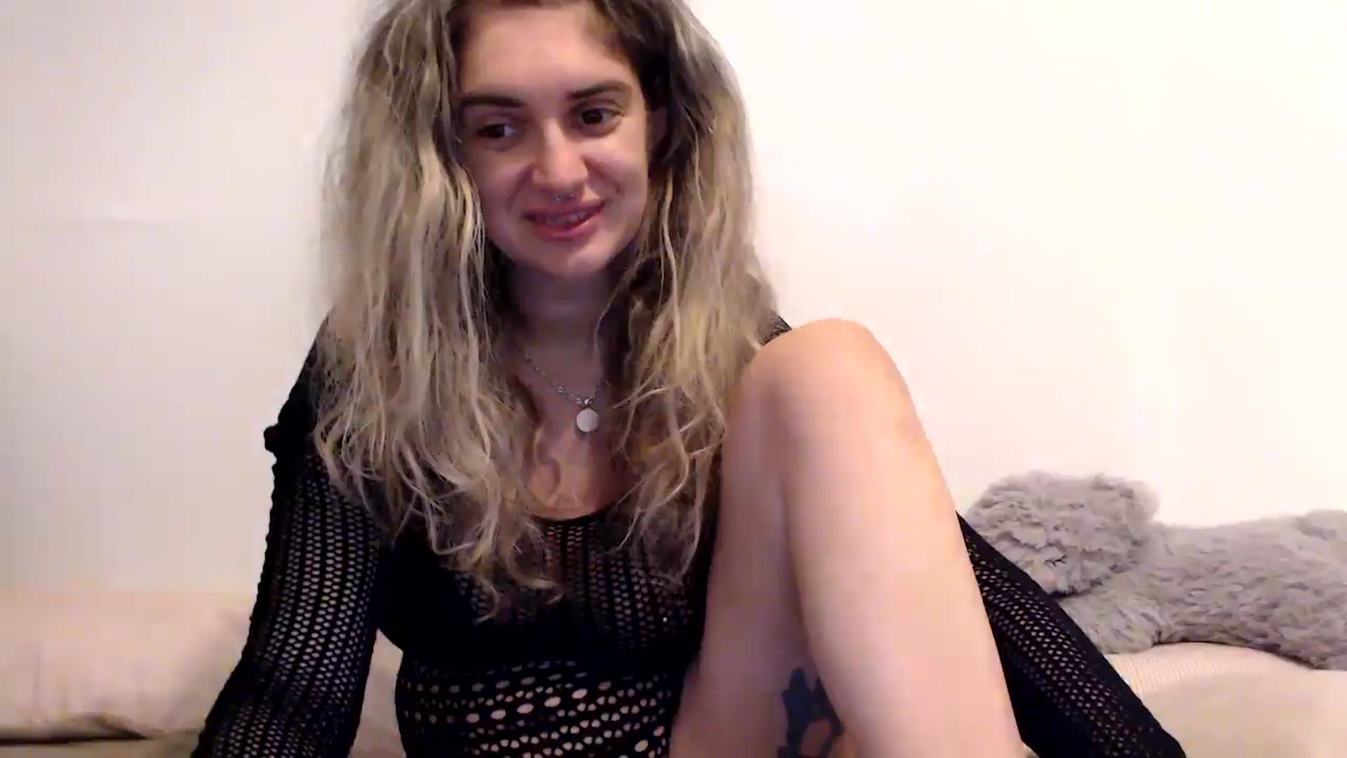 Gallery image thumbnail from MissDivinna's myfreecams stream on, 10/02/2025, 01:24 image 20 of 20