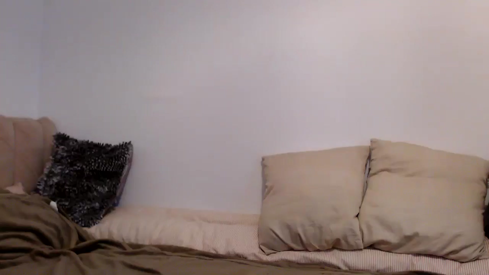 Gallery image thumbnail from MissDivinna's myfreecams stream on, 10/05/2025, 24:02 image 13 of 20