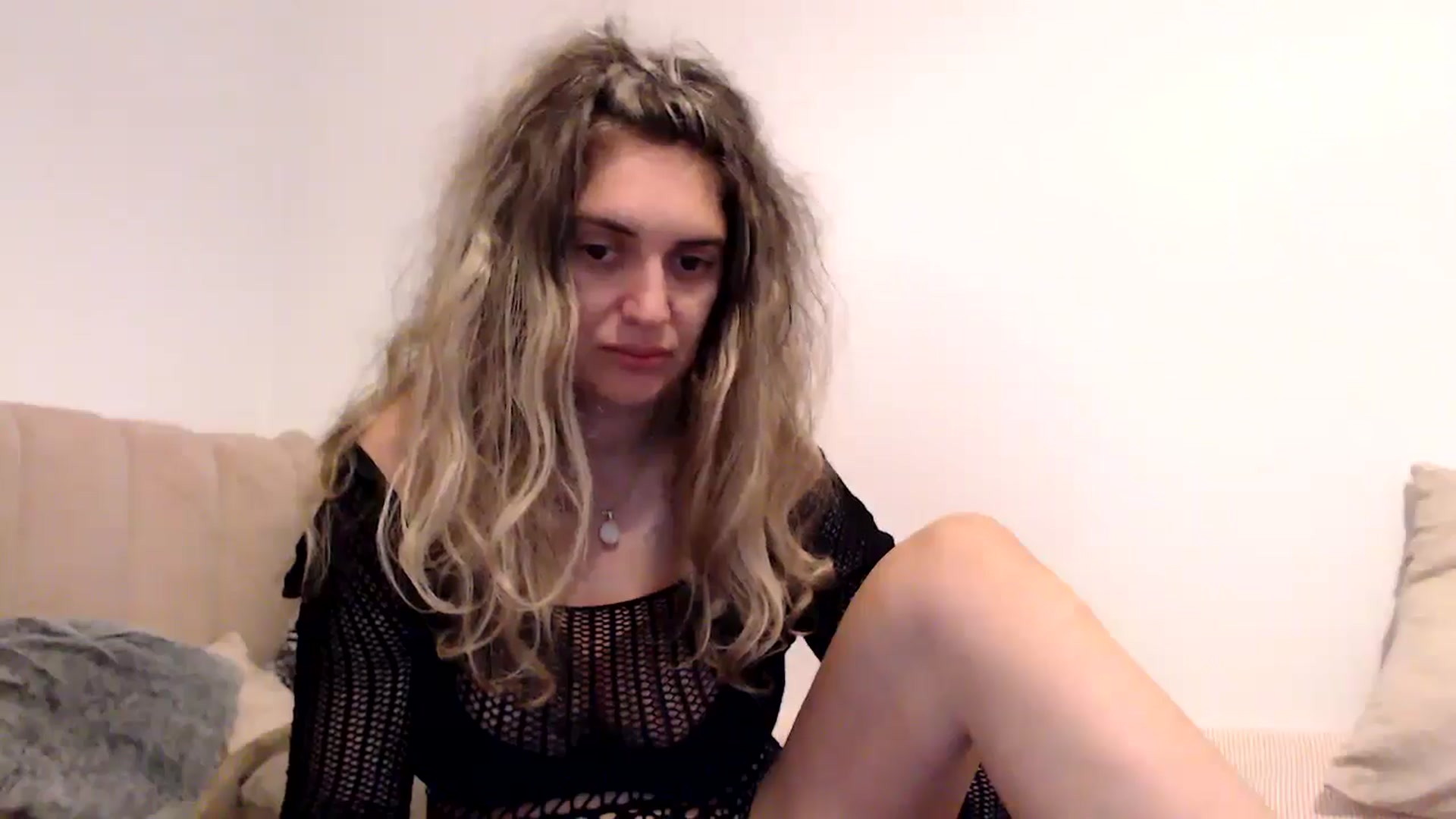 Gallery image thumbnail from MissDivinna's myfreecams stream on, 10/05/2025, 03:52 image 14 of 20