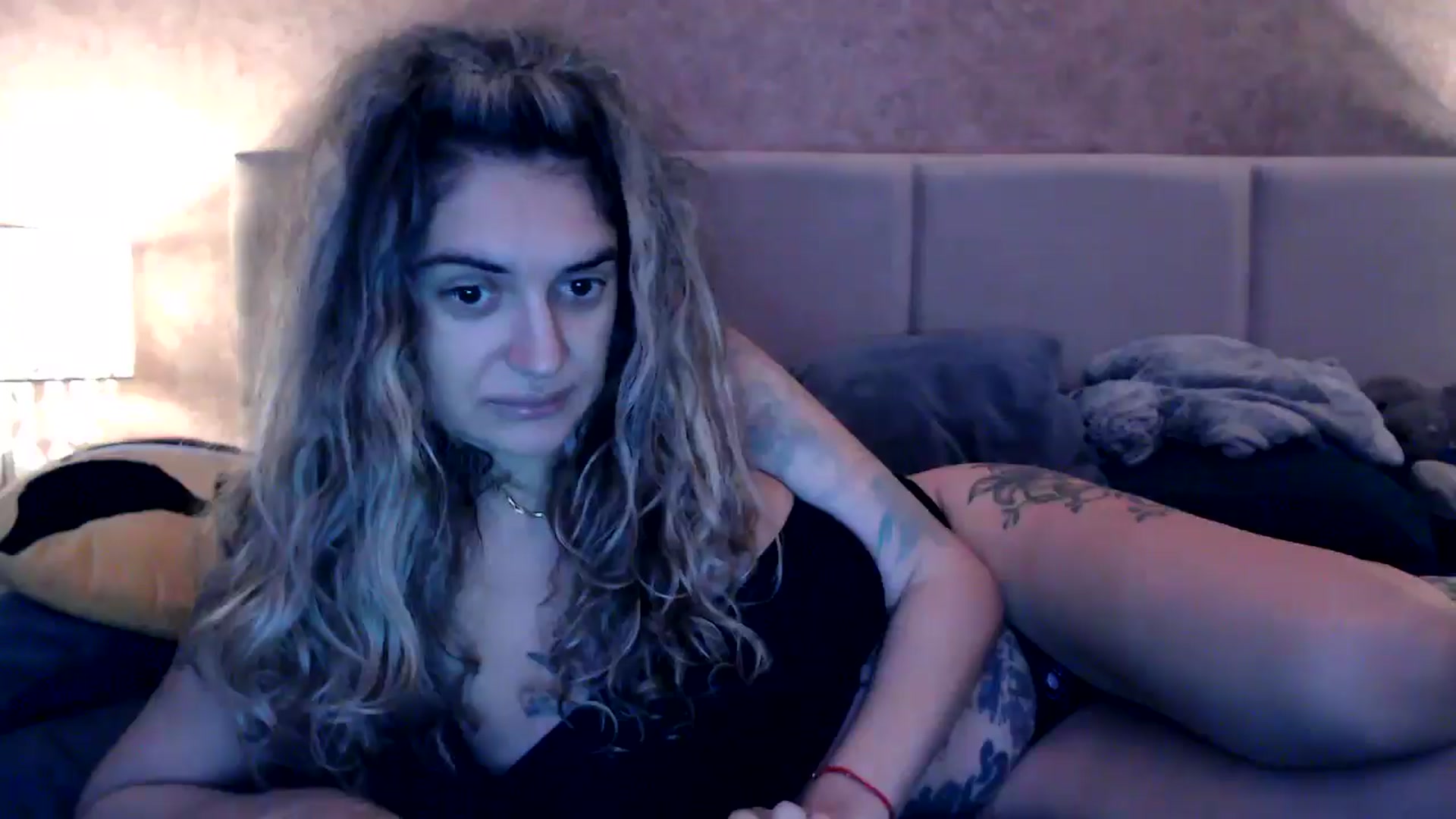 Gallery image thumbnail from MissDivinna's myfreecams stream on, 10/09/2025, 04:01 image 20 of 20