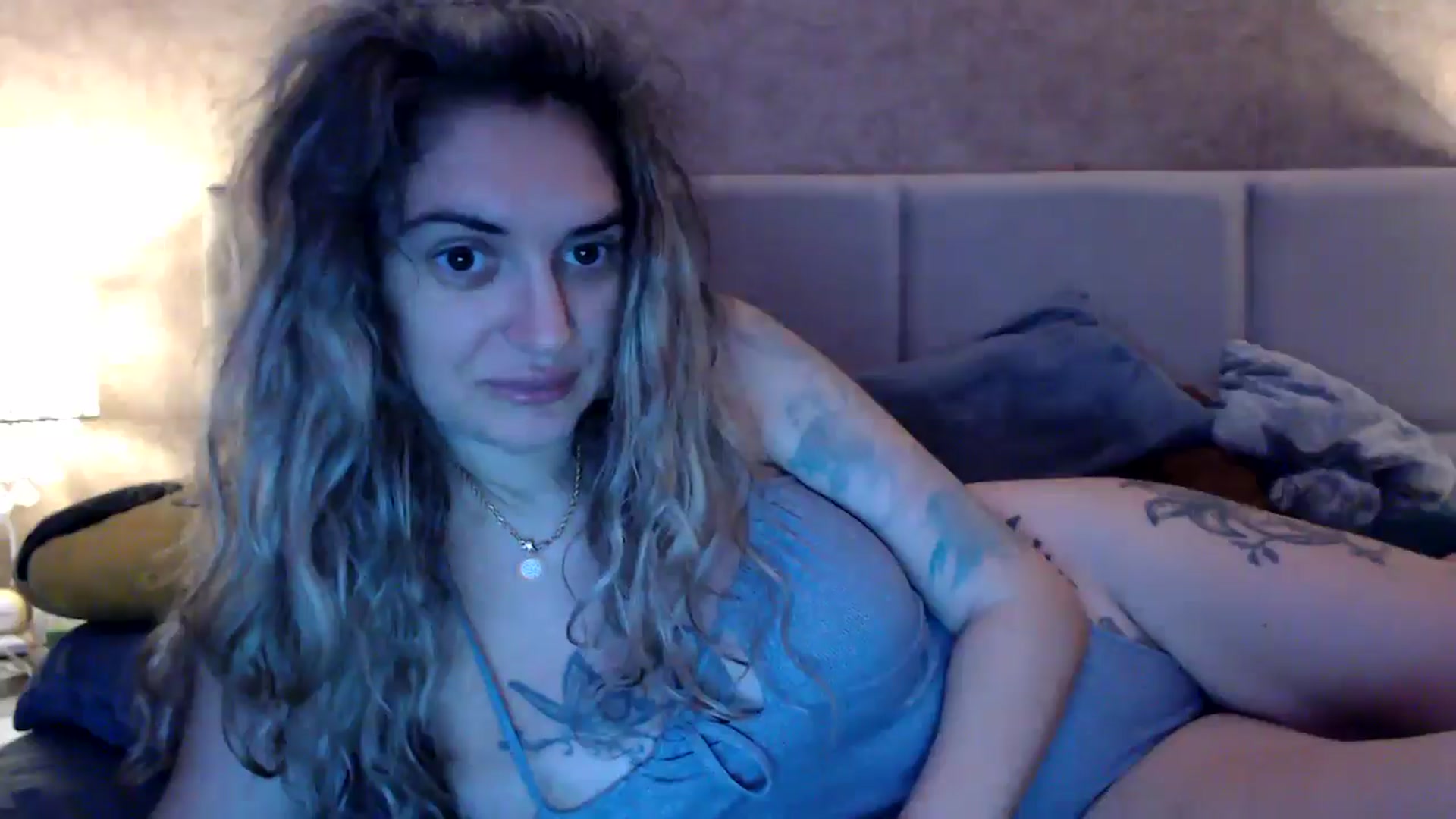 Gallery image thumbnail from MissDivinna's myfreecams stream on, 10/12/2025, 24:06 image 18 of 20