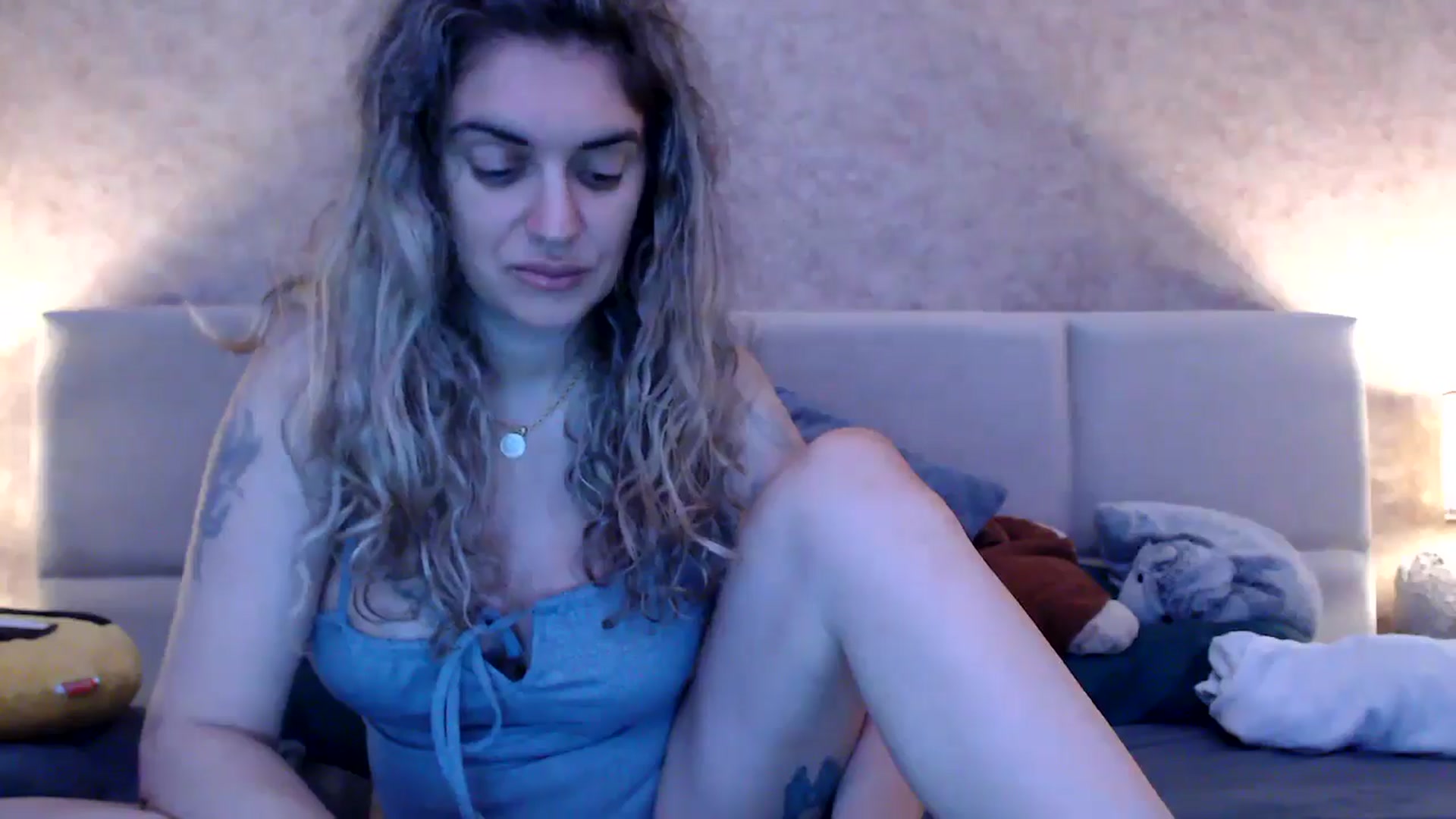 Gallery image thumbnail from MissDivinna's myfreecams stream on, 10/12/2025, 04:47 image 17 of 20
