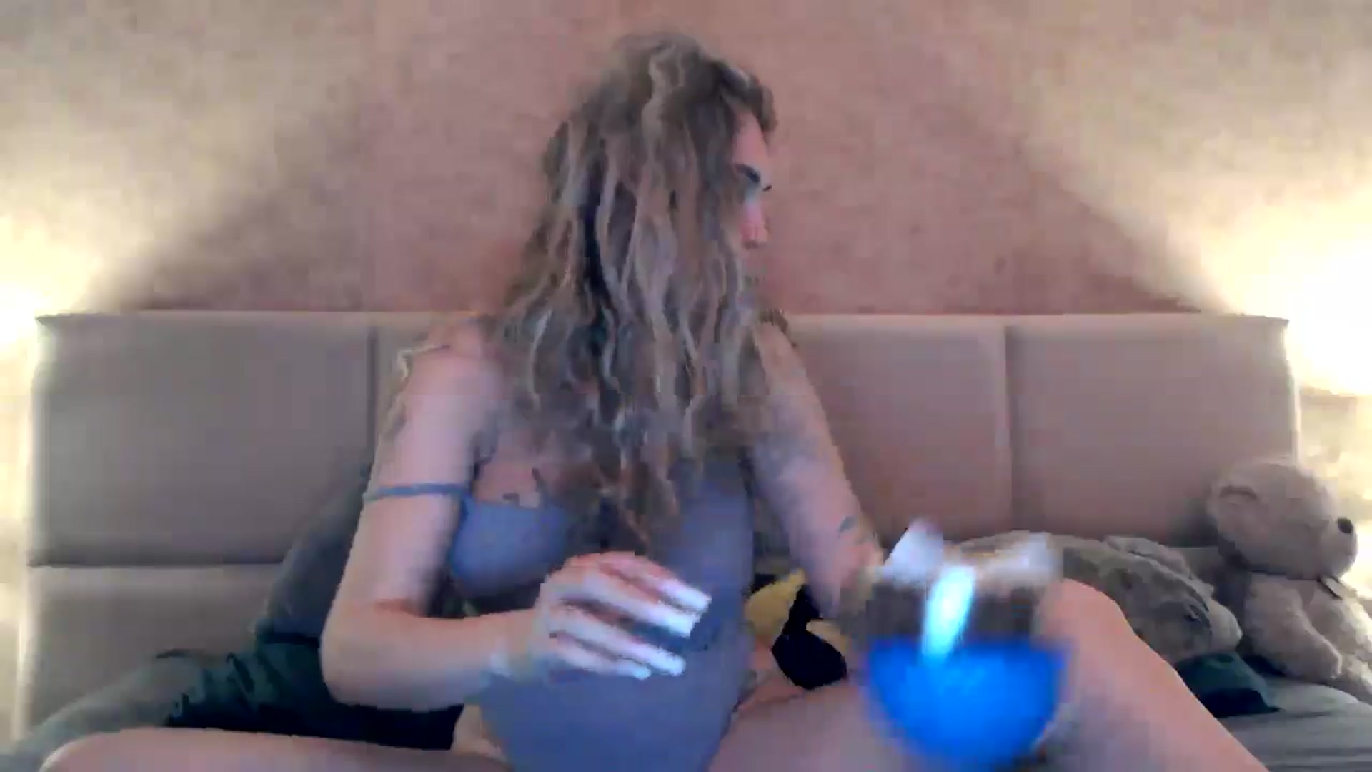 Gallery image thumbnail from MissDivinna's myfreecams stream on, 10/14/2025, 02:21 image 15 of 20
