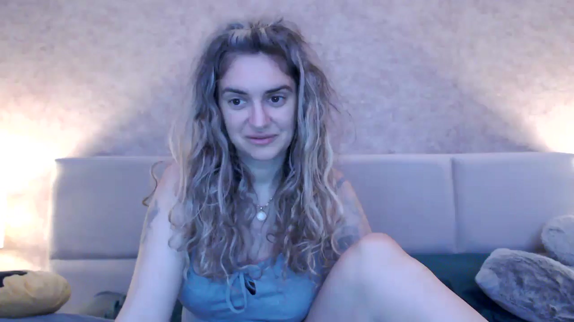 Gallery image thumbnail from MissDivinna's myfreecams stream on, 10/14/2025, 05:21 image 19 of 20