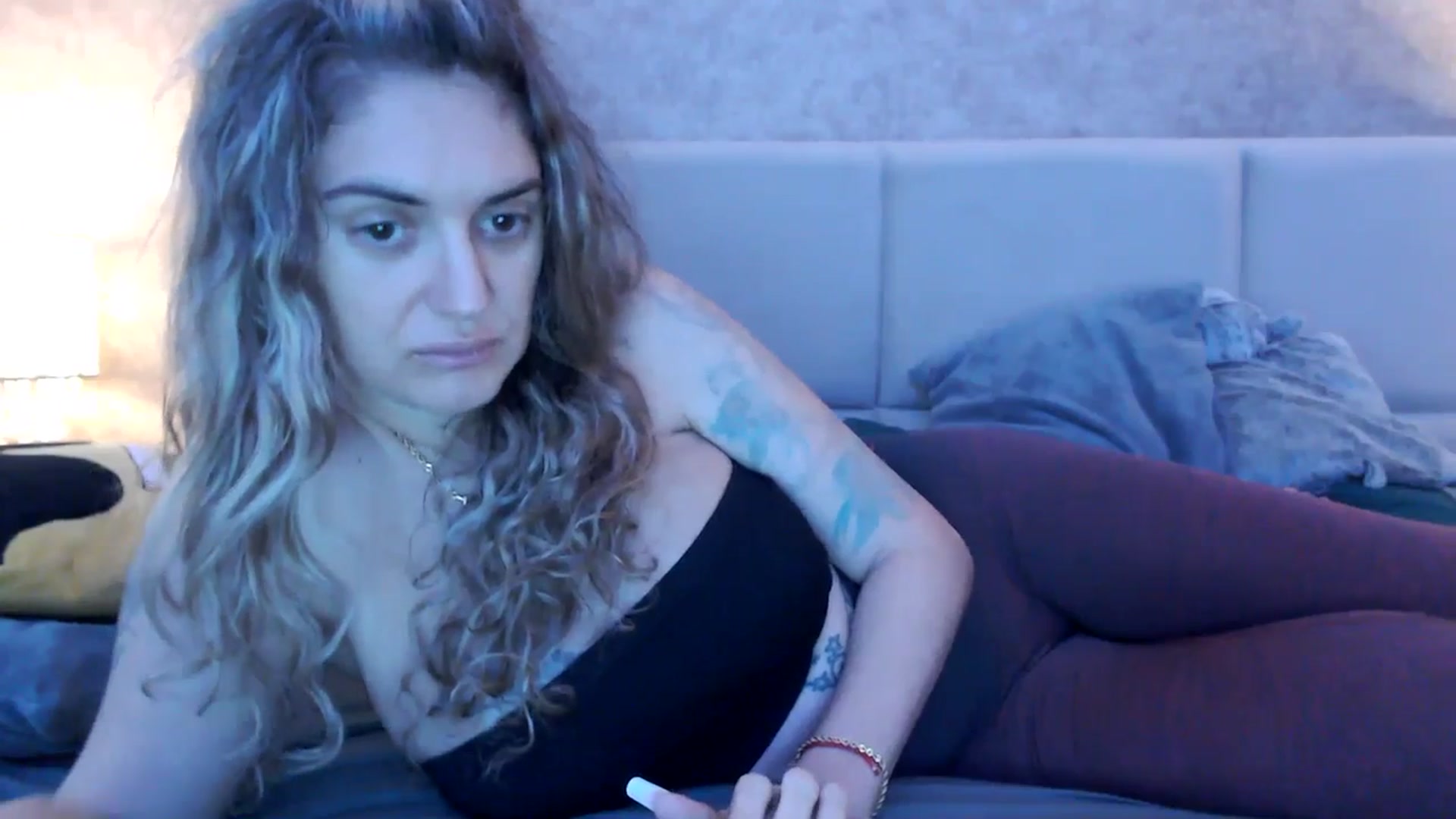 Gallery image thumbnail from MissDivinna's myfreecams stream on, 10/14/2025, 06:34 image 7 of 20