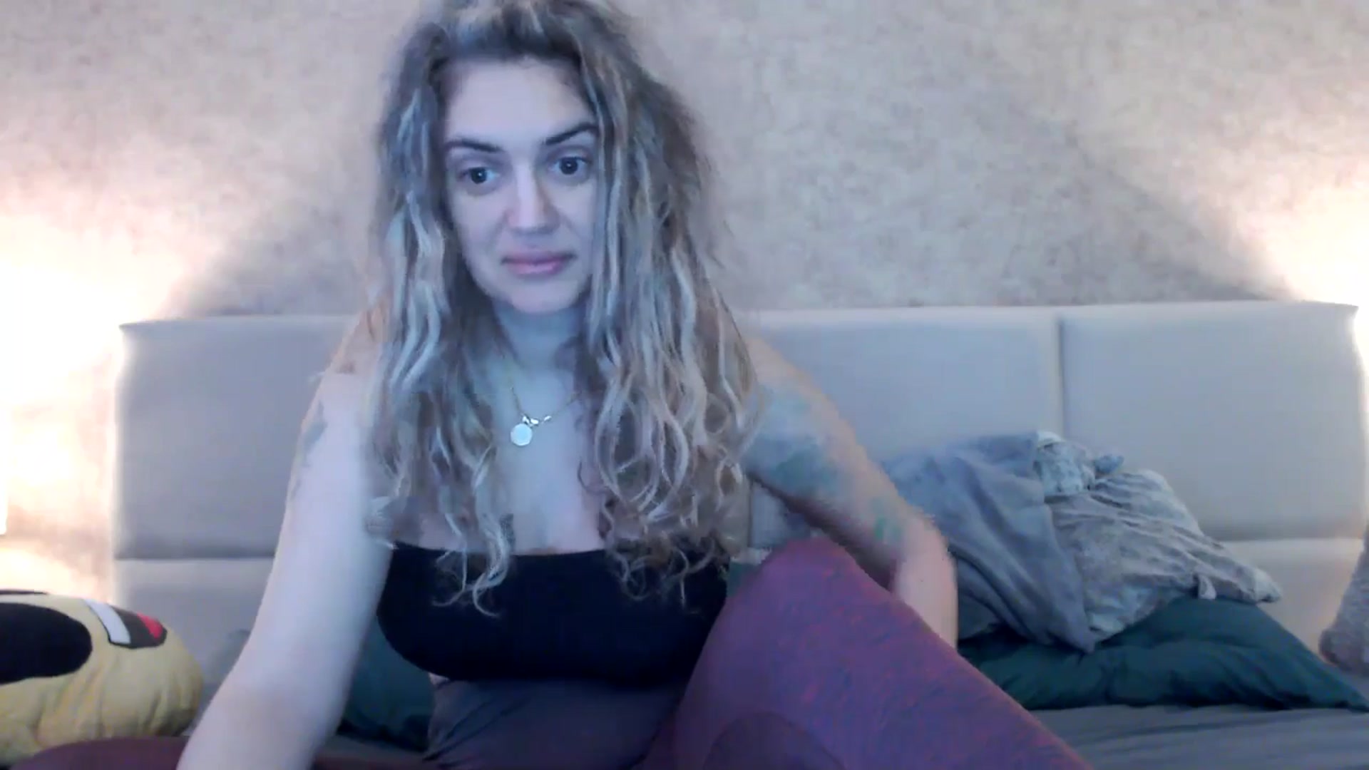 Gallery image thumbnail from MissDivinna's myfreecams stream on, 10/14/2025, 06:34 image 13 of 20