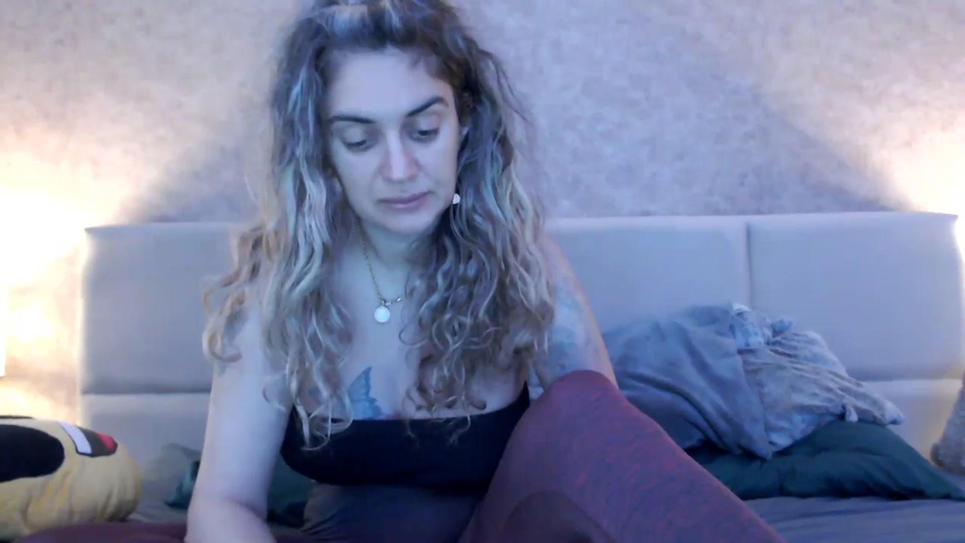 Gallery image thumbnail from MissDivinna's myfreecams stream on, 10/14/2025, 06:34 image 11 of 20