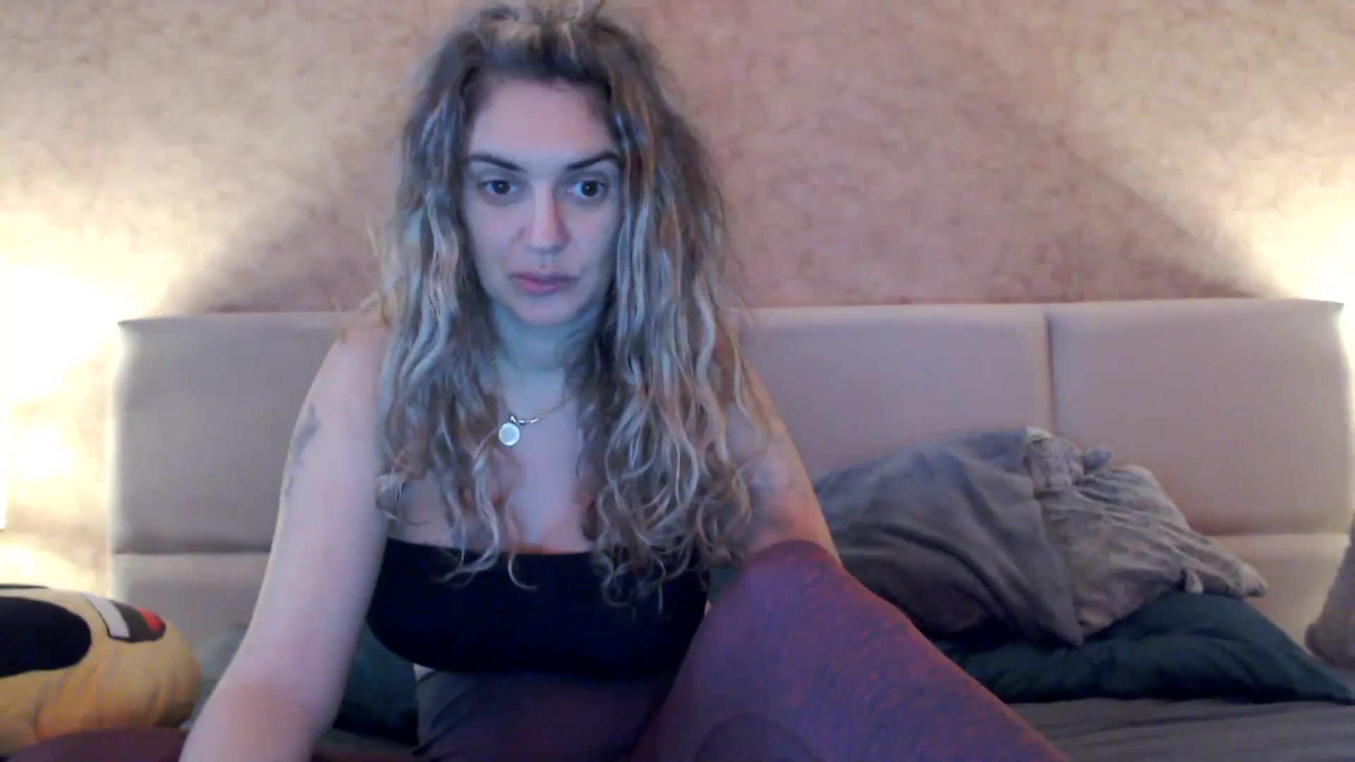 Gallery image thumbnail from MissDivinna's myfreecams stream on, 10/14/2025, 06:34 image 15 of 20
