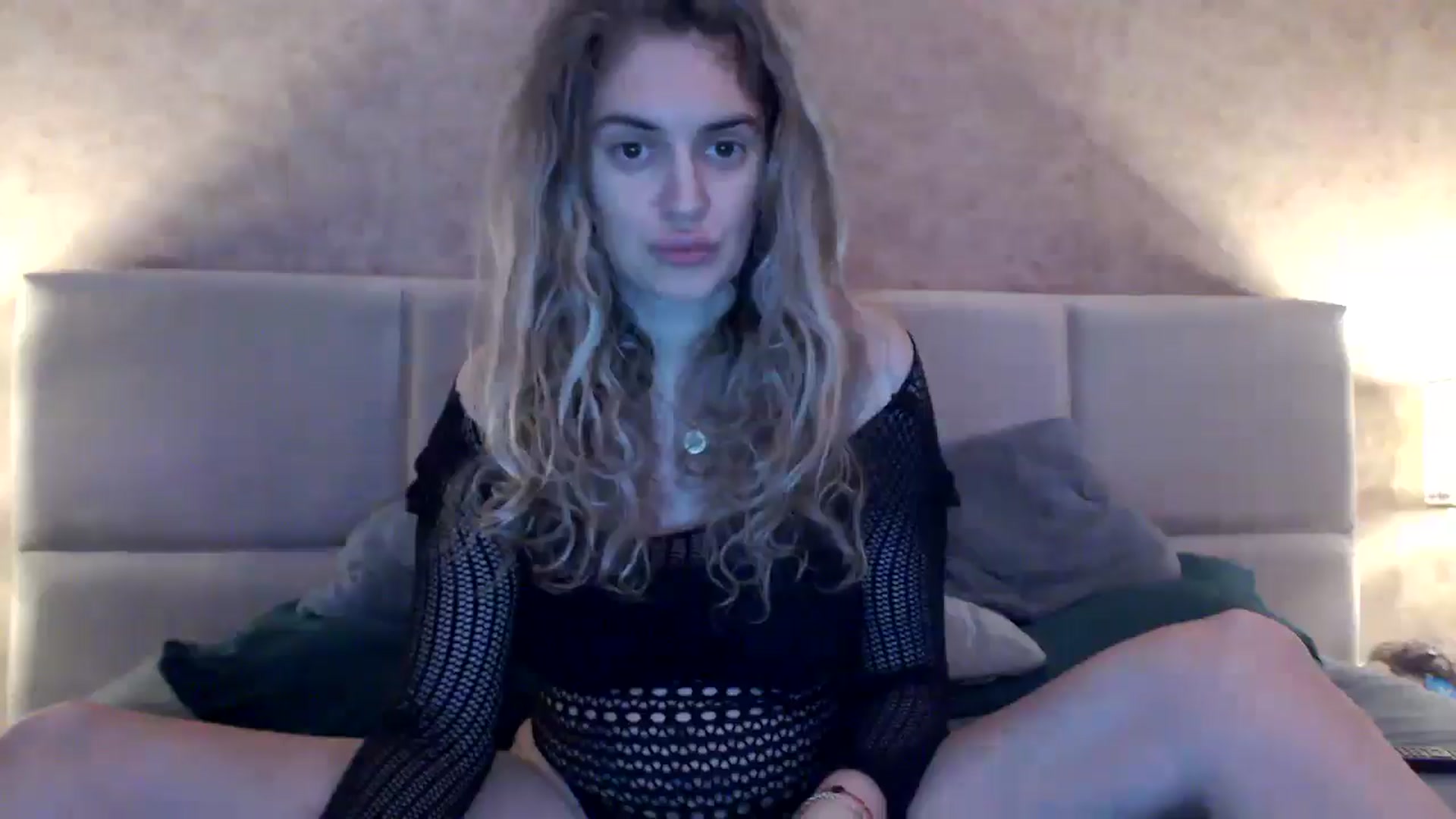 Gallery image thumbnail from MissDivinna's myfreecams stream on, 10/16/2025, 02:46 image 20 of 20