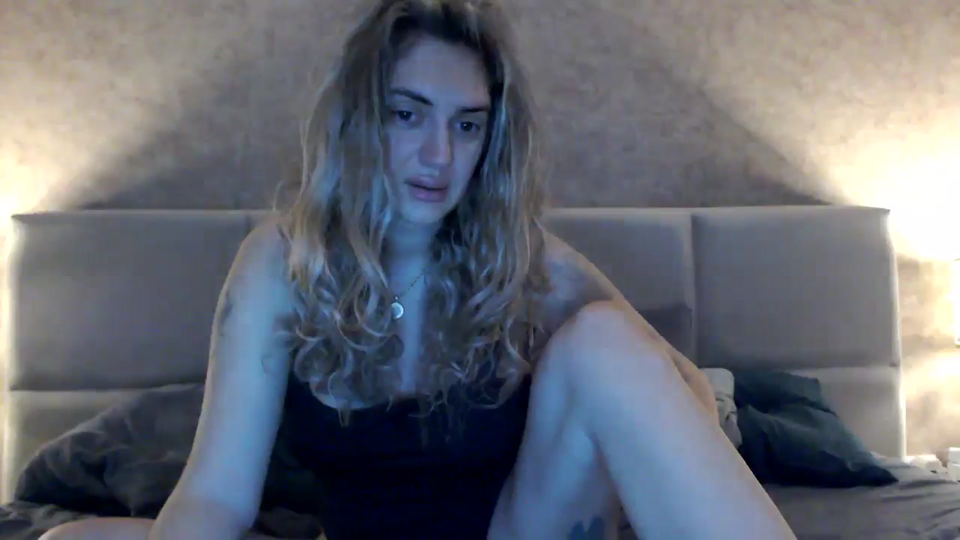 Gallery image thumbnail from MissDivinna's myfreecams stream on, 10/20/2025, 02:43 image 2 of 20