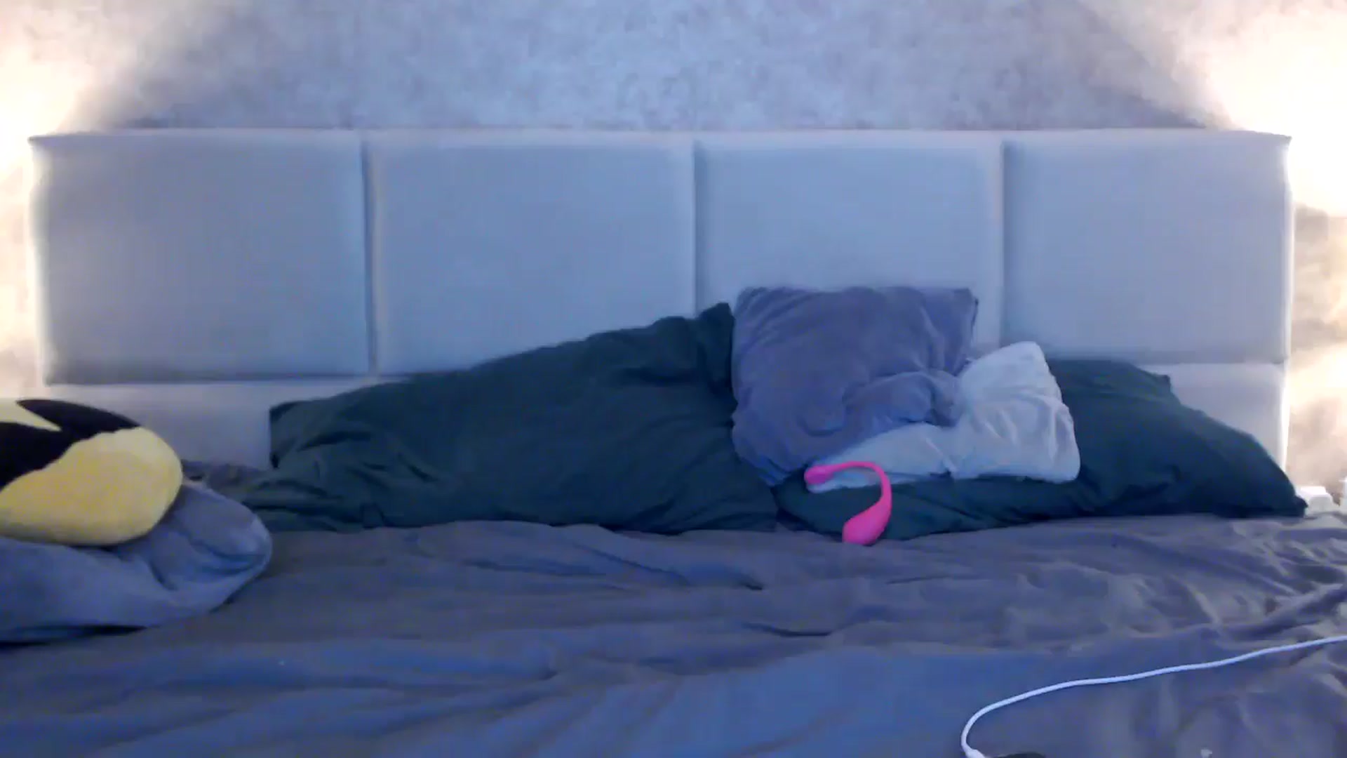 Gallery image thumbnail from MissDivinna's myfreecams stream on, 10/20/2025, 03:46 image 19 of 20