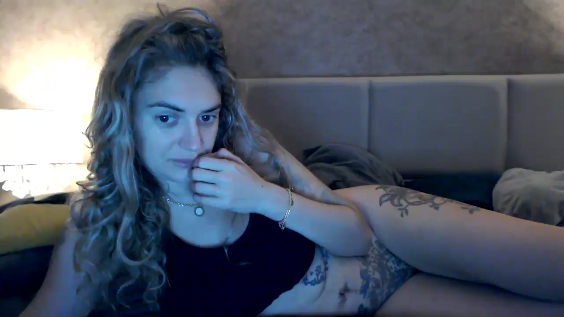 Gallery image thumbnail from MissDivinna's myfreecams stream on, 10/21/2025, 02:23 image 19 of 20