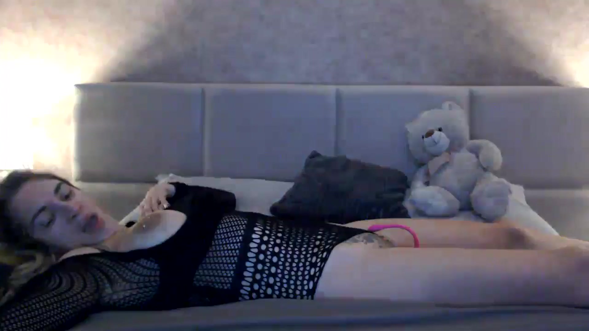 Gallery image thumbnail from MissDivinna's myfreecams stream on, 10/22/2025, 24:01 image 10 of 20