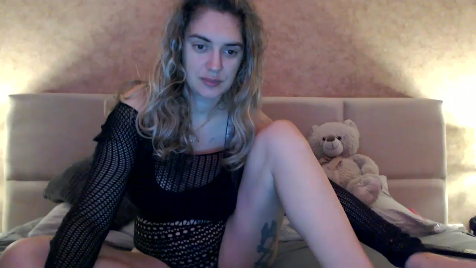 Gallery image thumbnail from MissDivinna's myfreecams stream on, 10/22/2025, 01:28 image 12 of 20