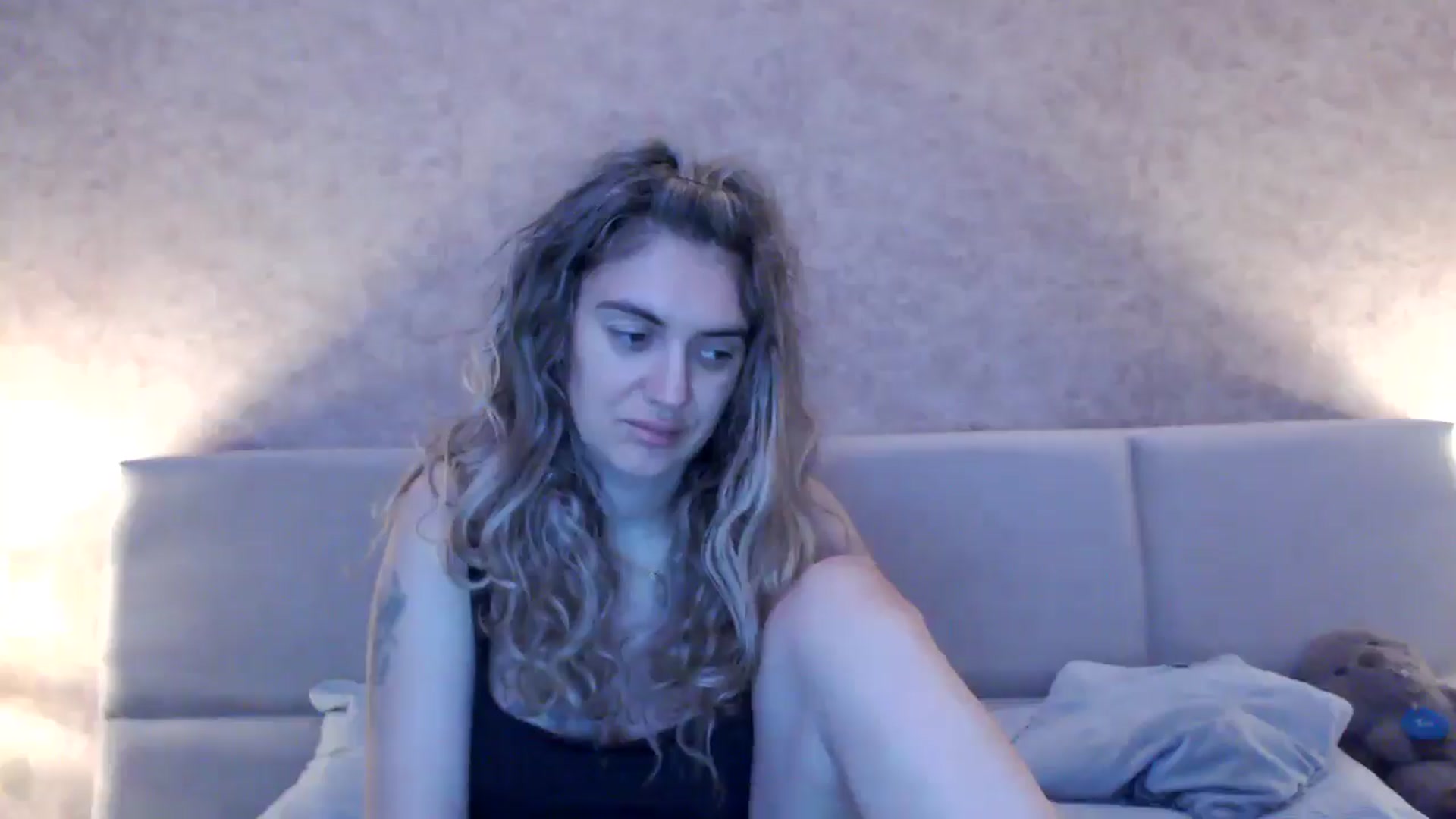 Gallery image thumbnail from MissDivinna's myfreecams stream on, 10/23/2025, 24:03 image 15 of 20