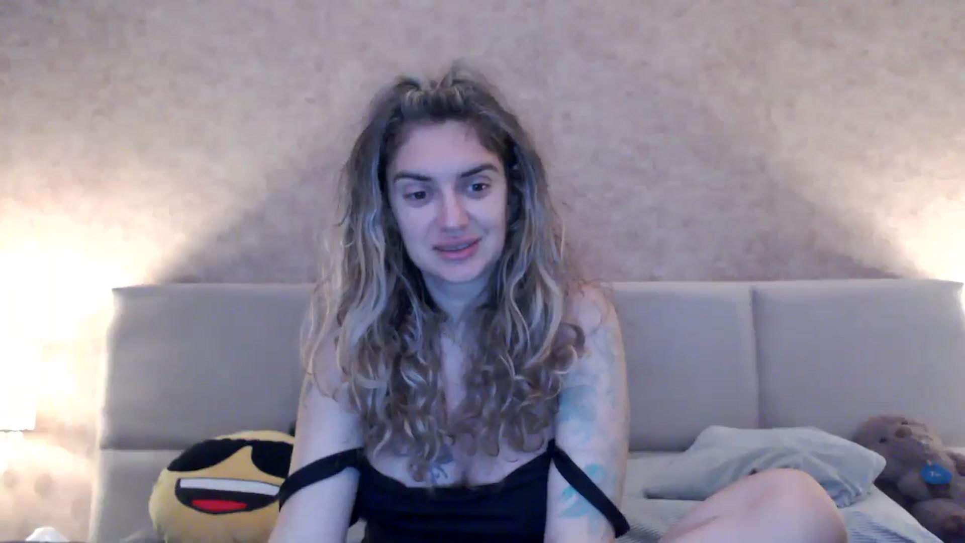 Gallery image thumbnail from MissDivinna's myfreecams stream on, 10/23/2025, 24:51 image 18 of 20