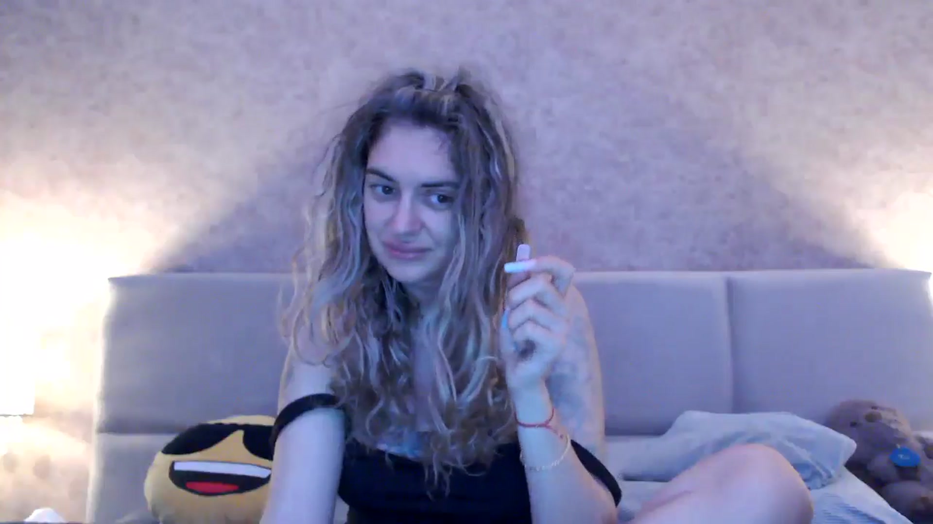Gallery image thumbnail from MissDivinna's myfreecams stream on, 10/23/2025, 24:51 image 17 of 20