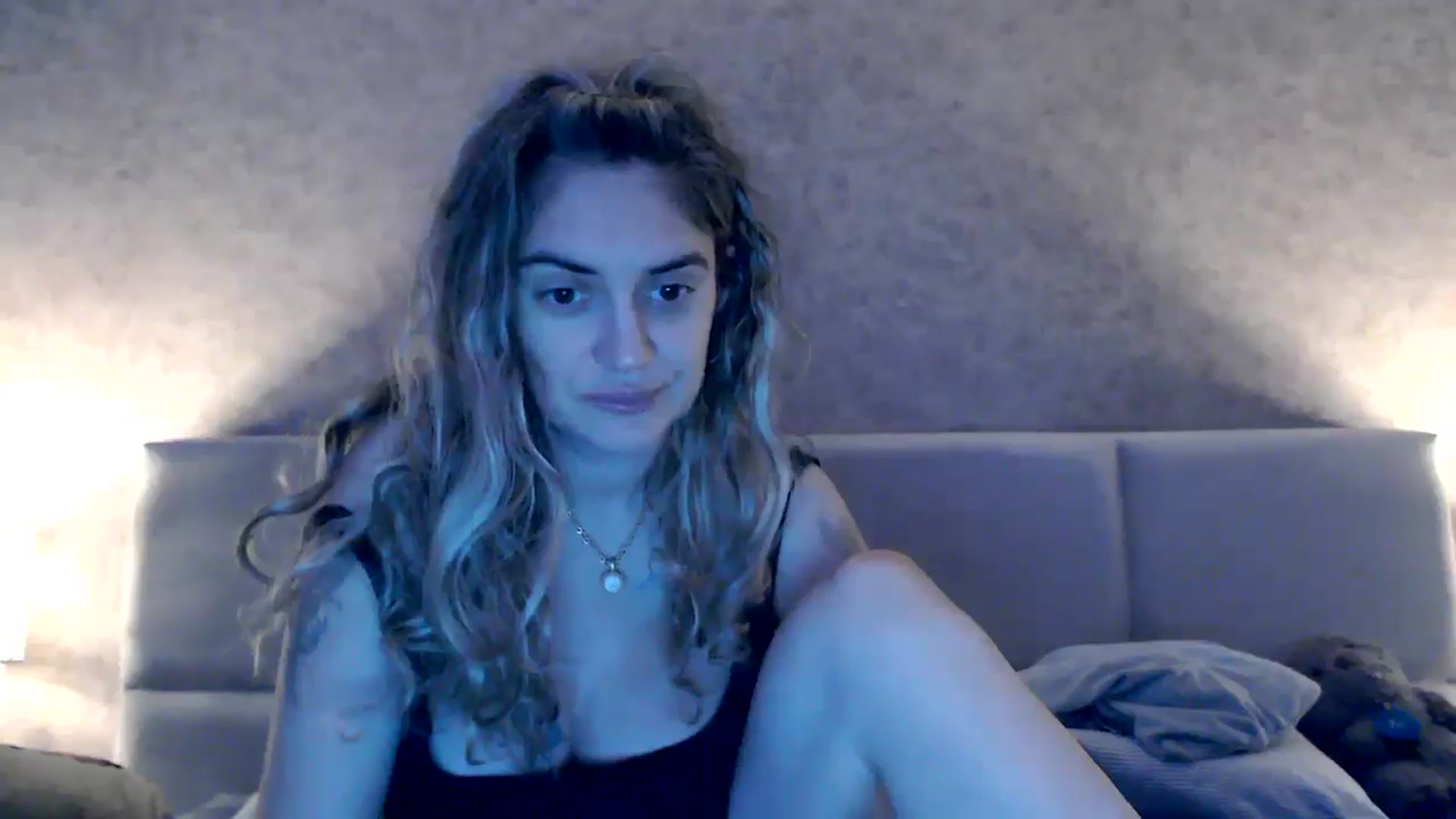 Gallery image thumbnail from MissDivinna's myfreecams stream on, 10/23/2025, 01:35 image 17 of 20