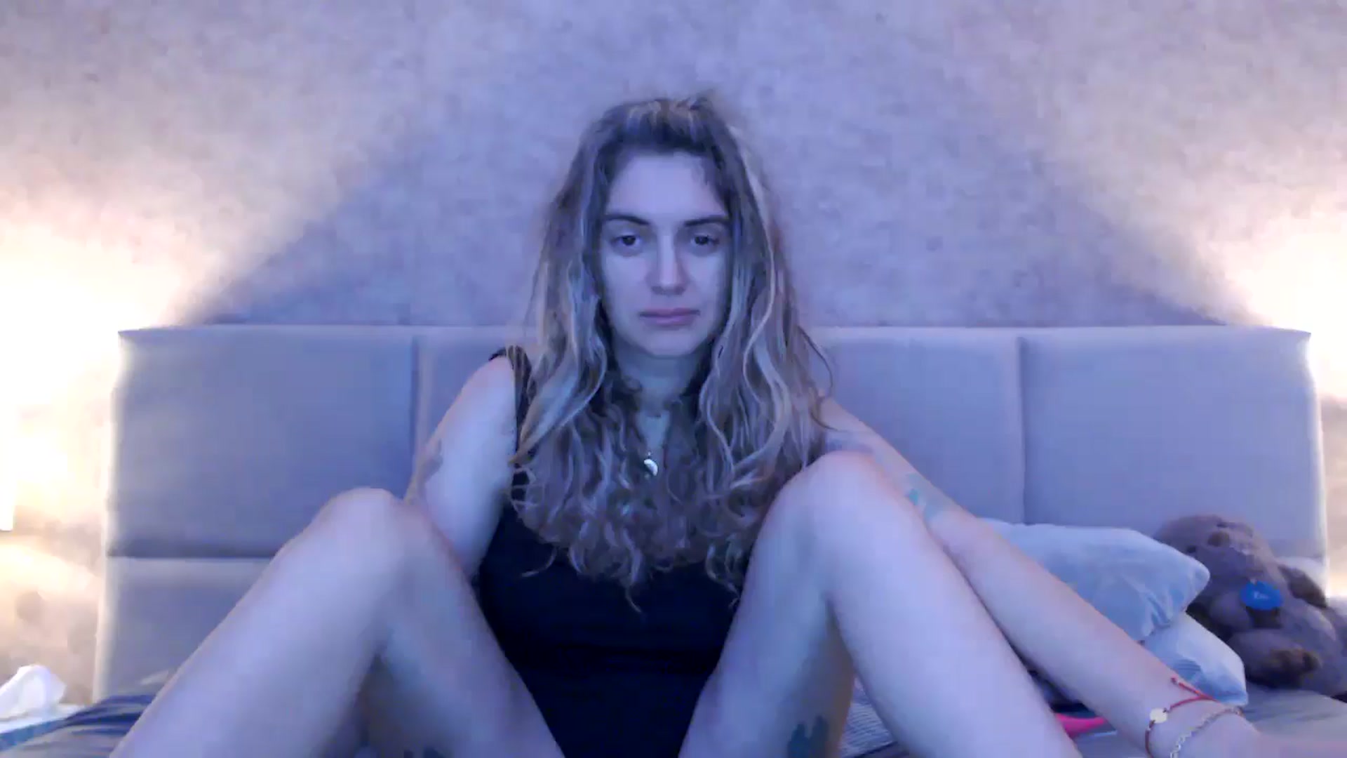 Gallery image thumbnail from MissDivinna's myfreecams stream on, 10/23/2025, 05:01 image 15 of 20