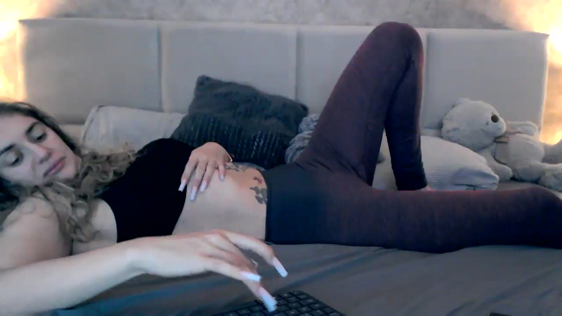 Gallery image thumbnail from MissDivinna's myfreecams stream on, 10/25/2025, 06:07 image 9 of 20