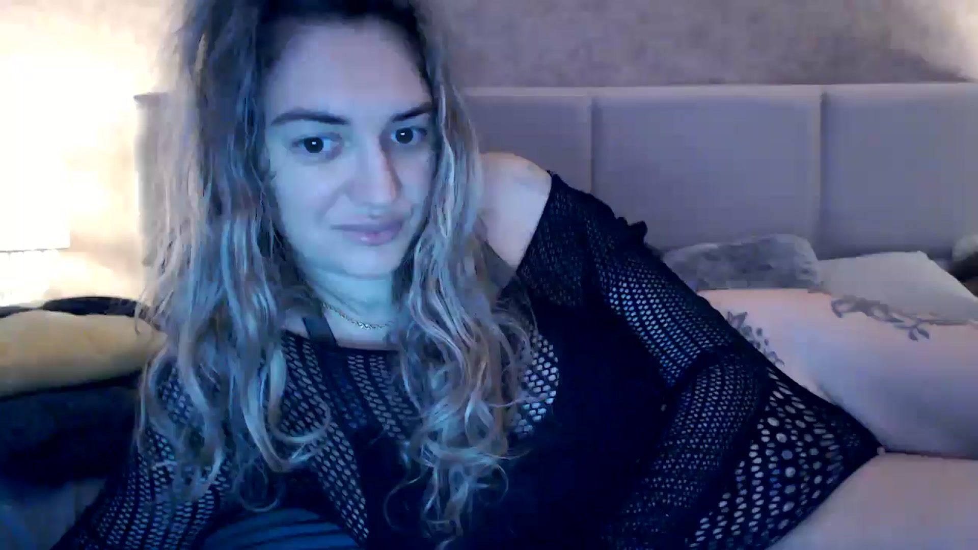 Gallery image thumbnail from MissDivinna's myfreecams stream on, 10/27/2025, 06:30 image 7 of 20