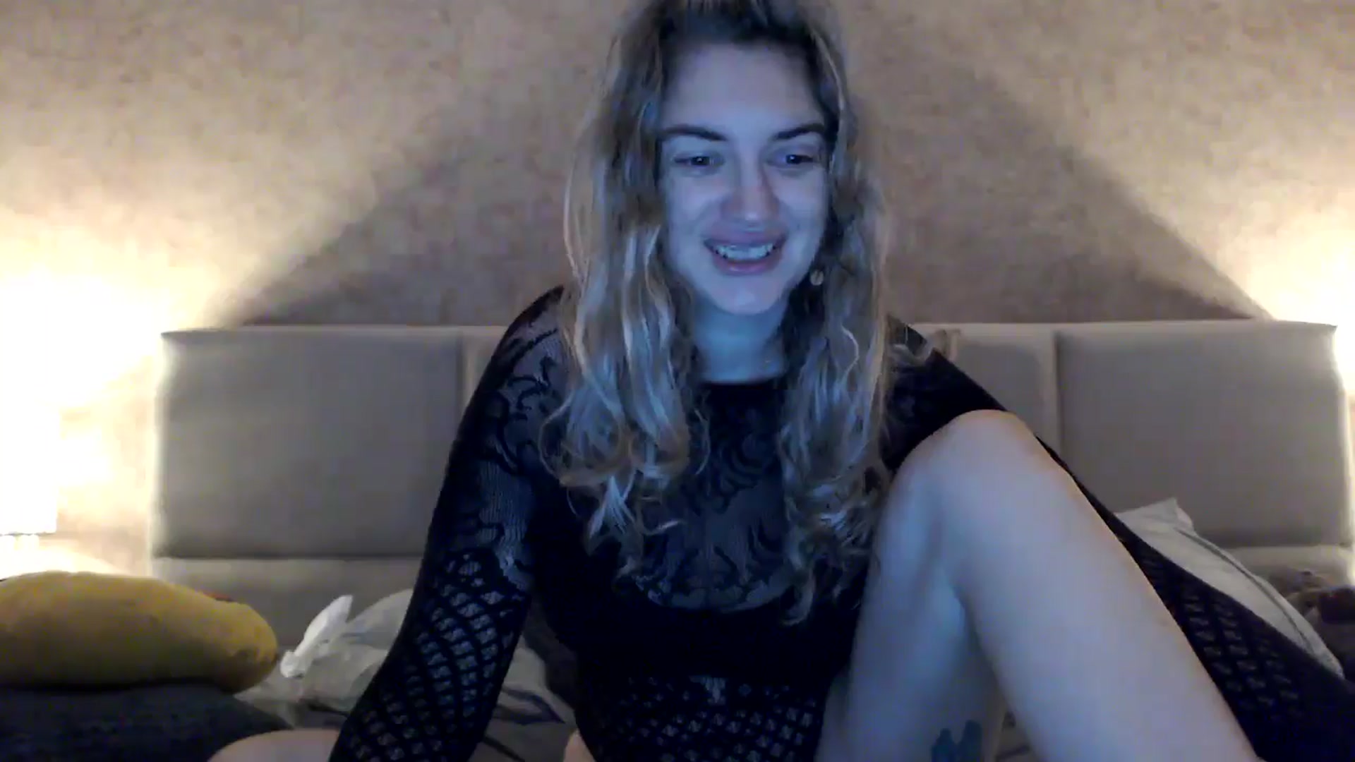 Gallery image thumbnail from MissDivinna's myfreecams stream on, 10/28/2025, 06:52 image 3 of 20