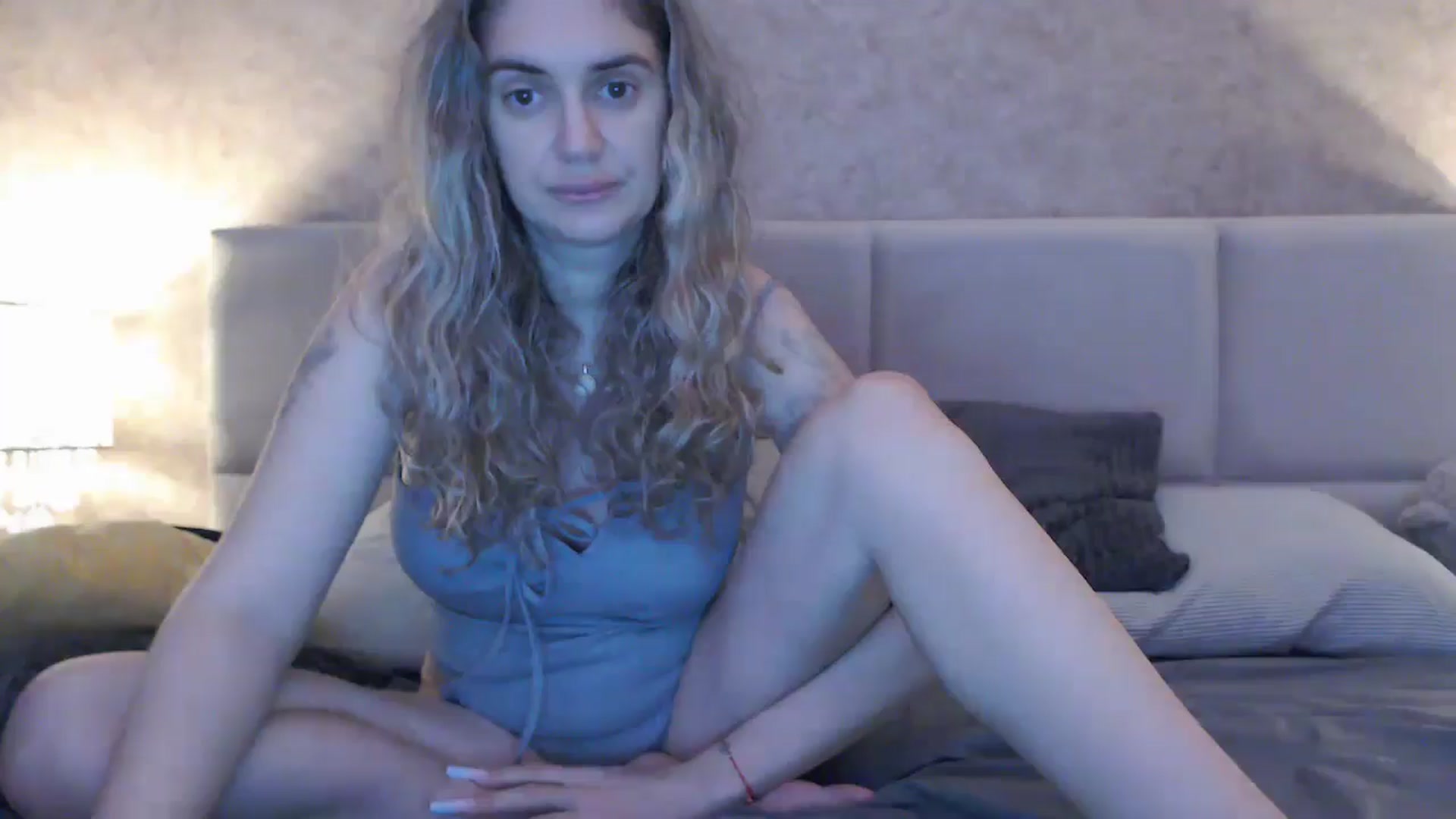 Gallery image thumbnail from MissDivinna's myfreecams stream on, 11/05/2025, 04:12 image 1 of 20