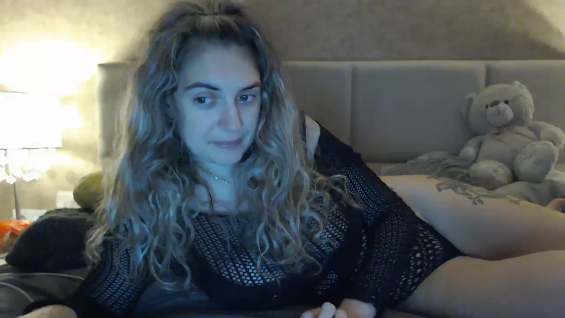 Gallery image thumbnail from MissDivinna's myfreecams stream on, 11/06/2025, 02:02 image 12 of 20