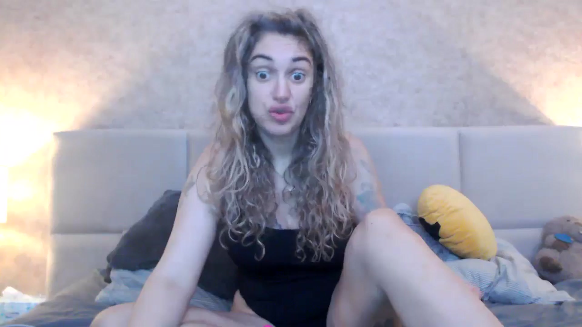 Gallery image thumbnail from MissDivinna's myfreecams stream on, 11/10/2025, 23:28 image 4 of 20