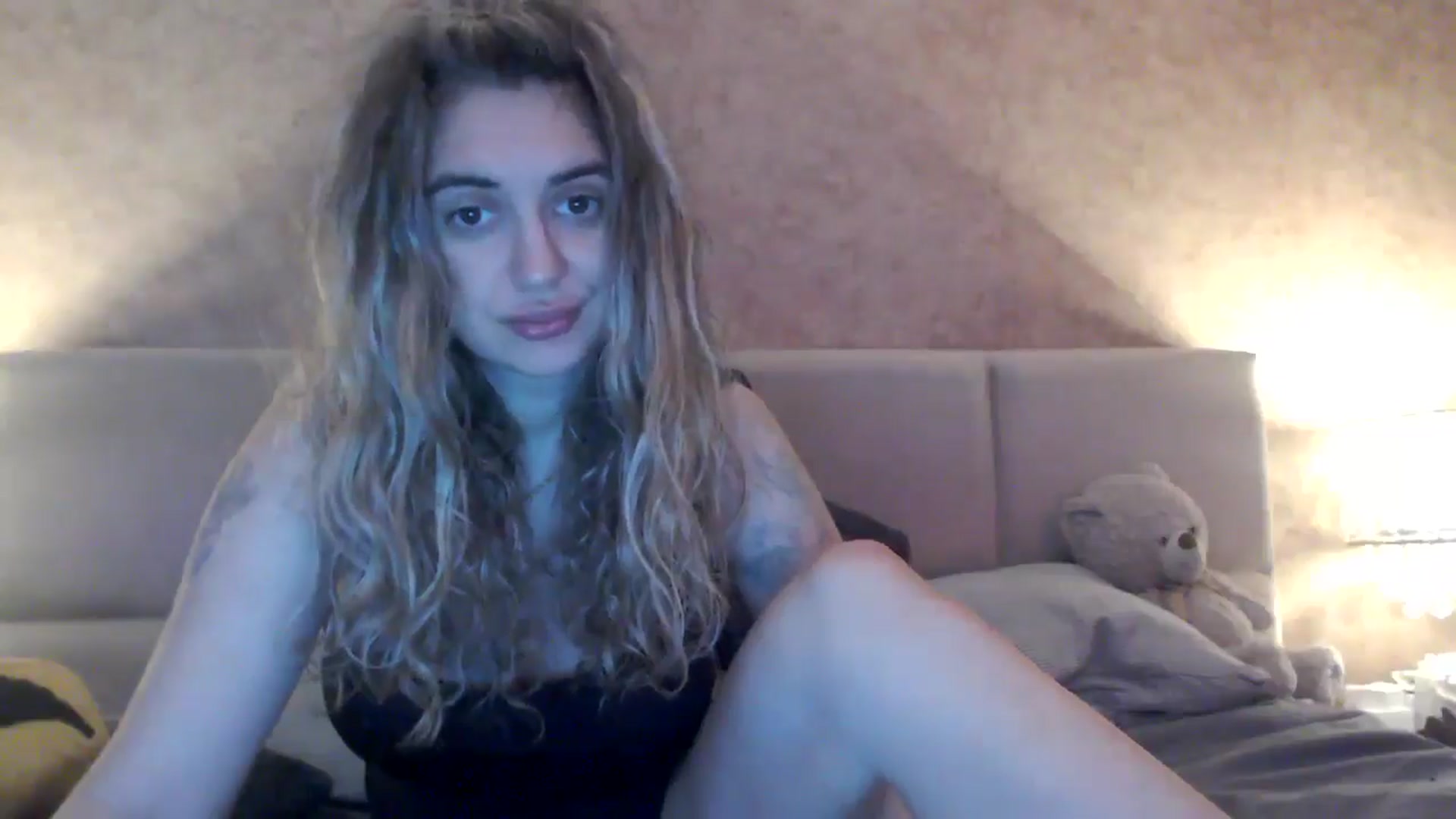 Gallery image thumbnail from MissDivinna's myfreecams stream on, 11/12/2025, 03:30 image 5 of 20