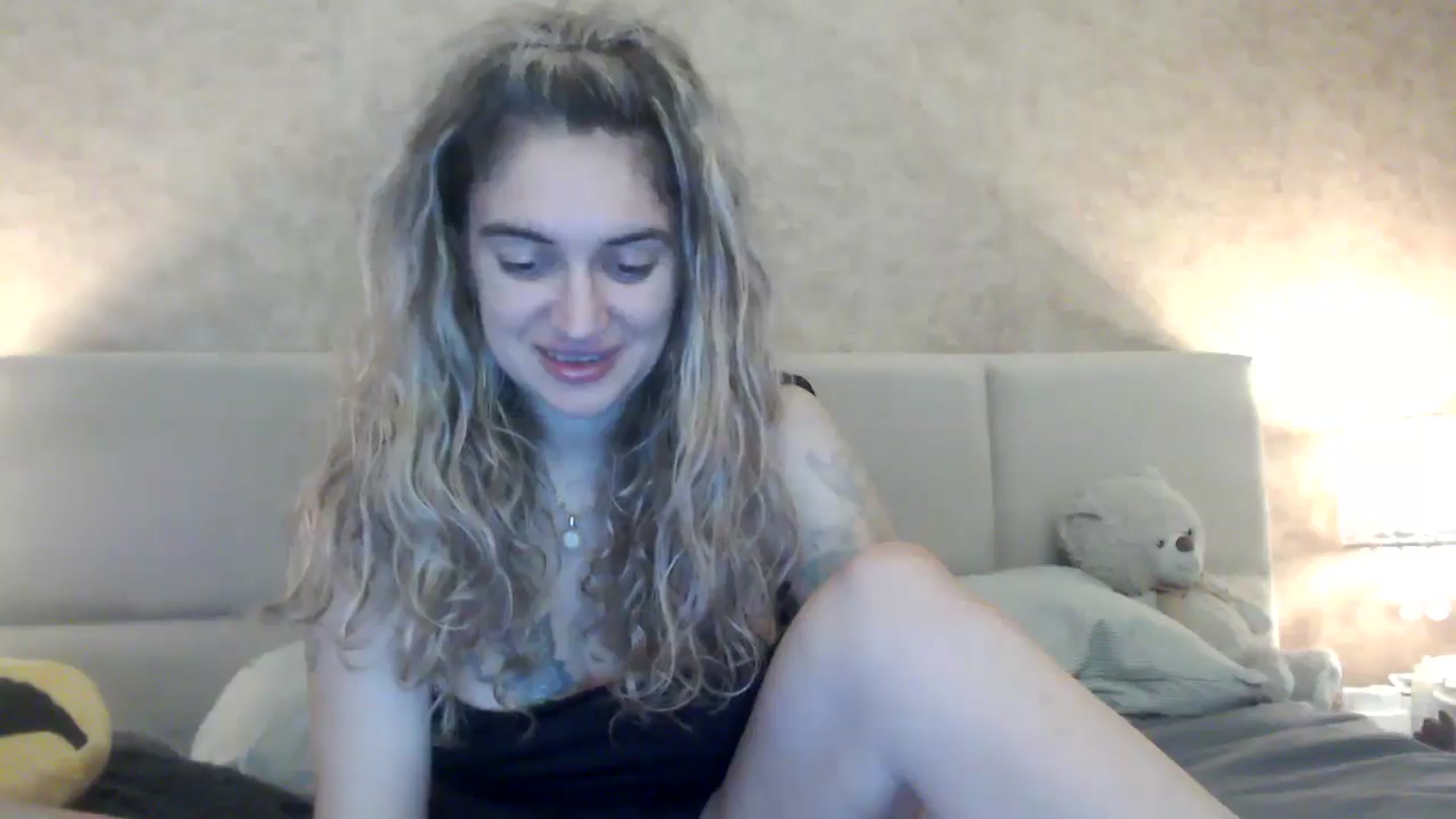 Gallery image thumbnail from MissDivinna's myfreecams stream on, 11/12/2025, 03:30 image 8 of 20