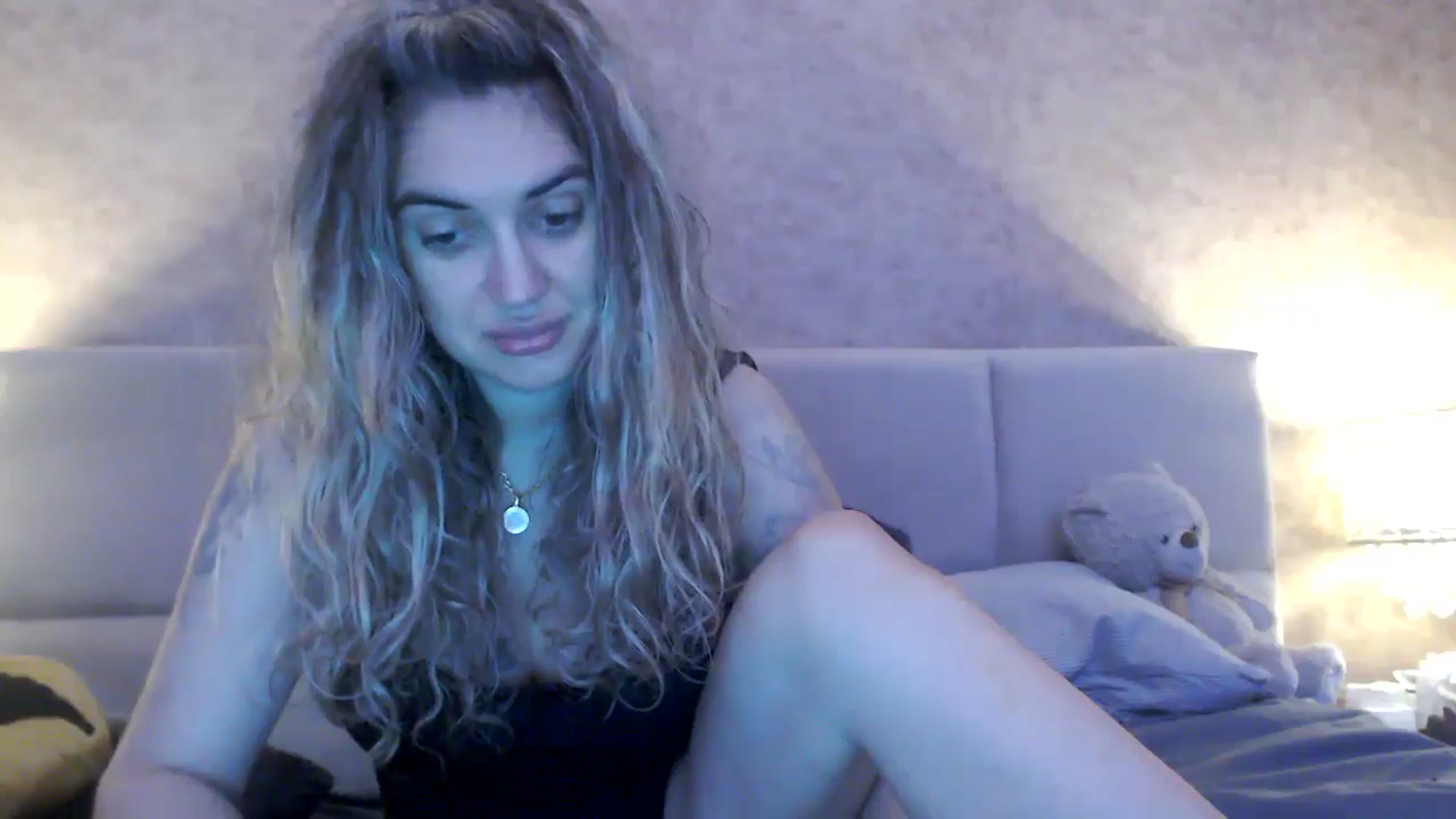 Gallery image thumbnail from MissDivinna's myfreecams stream on, 11/12/2025, 03:30 image 3 of 20